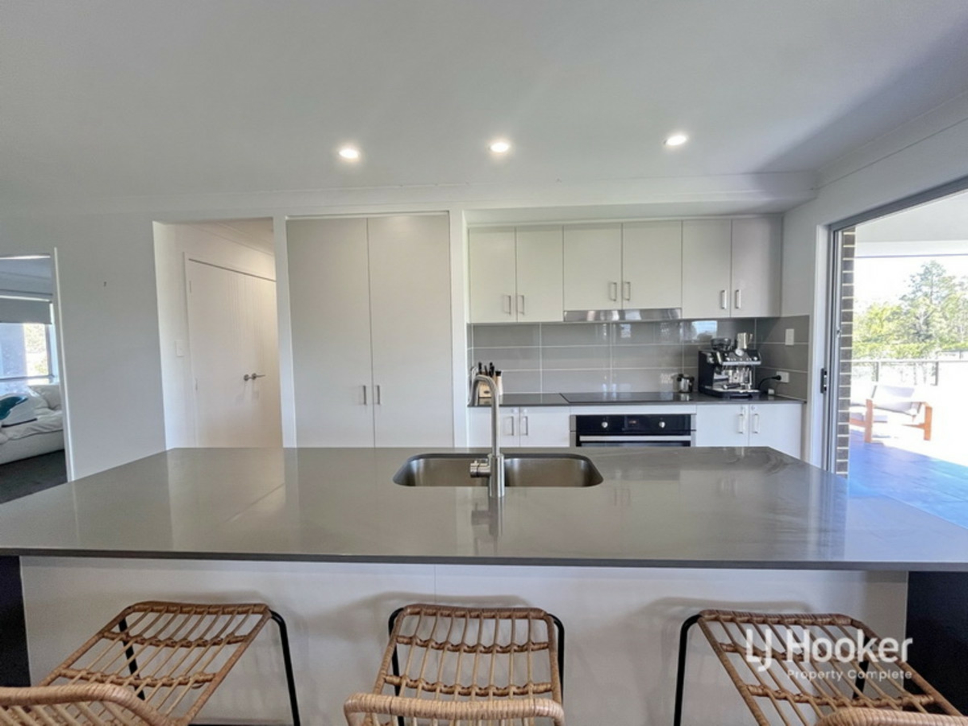 127-129 Geoff Philp Drive, LOGAN VILLAGE