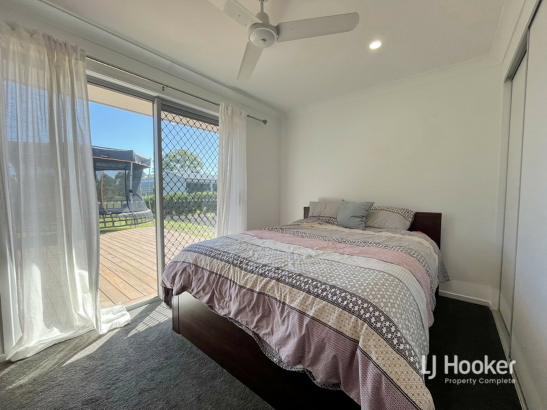 127-129 Geoff Philp Drive, LOGAN VILLAGE