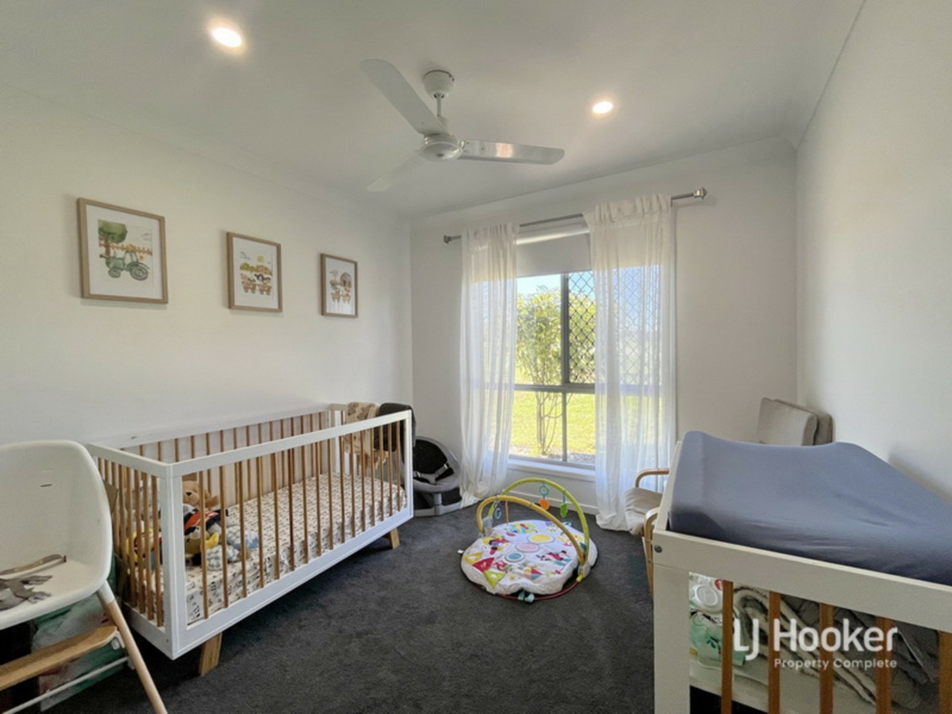 127-129 Geoff Philp Drive, LOGAN VILLAGE