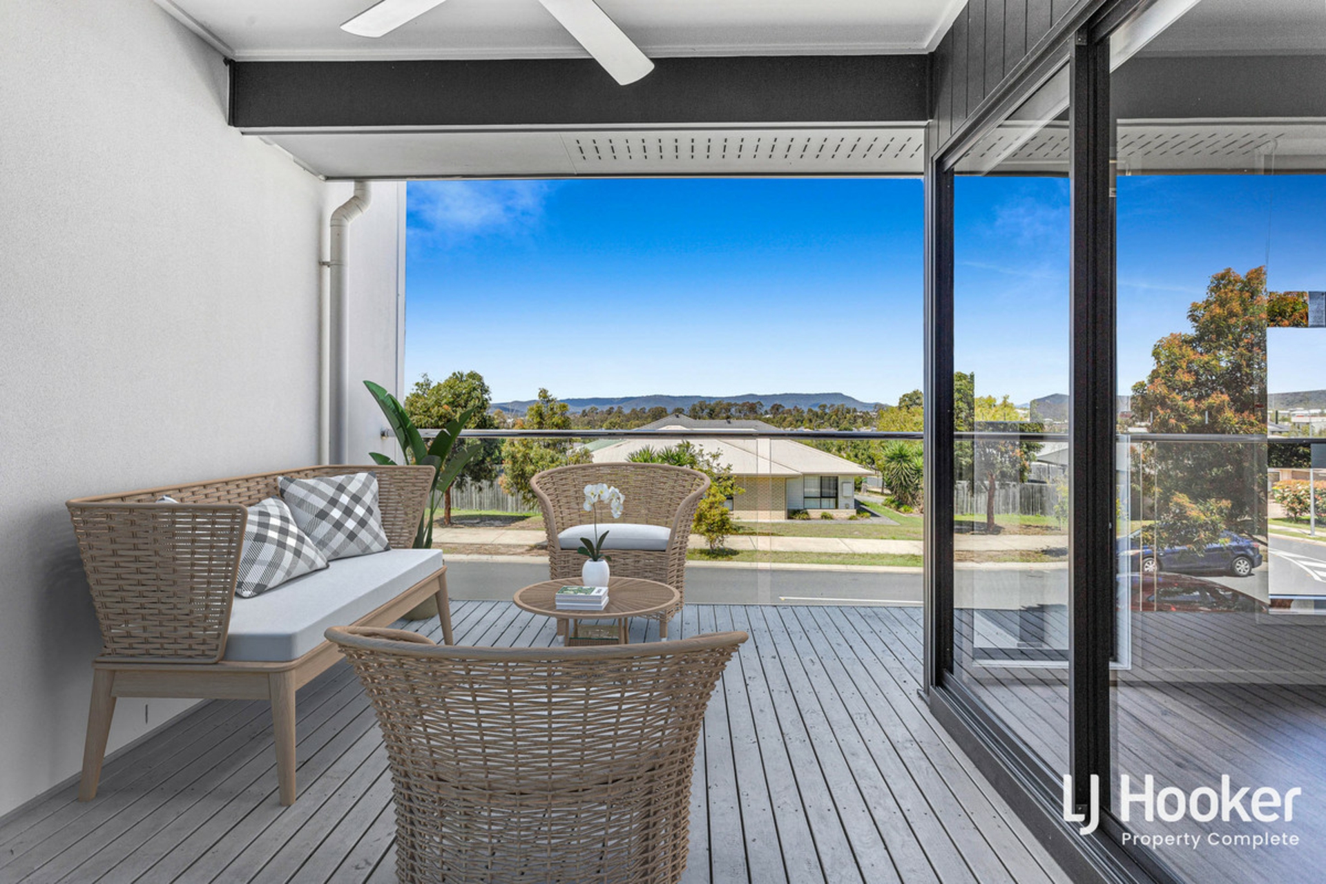 123 Summerview Avenue, YARRABILBA