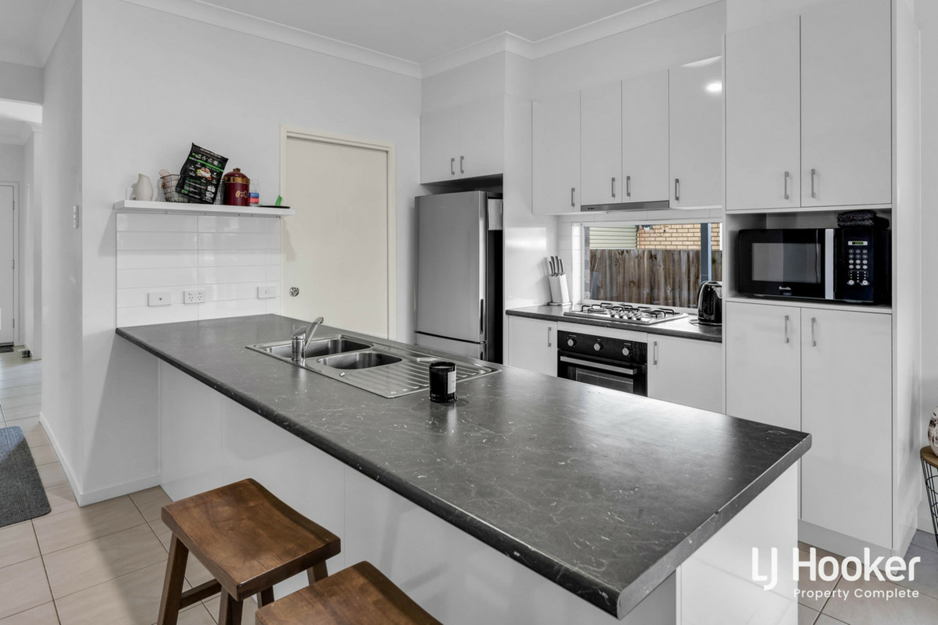 27 Bernard Circuit, YARRABILBA