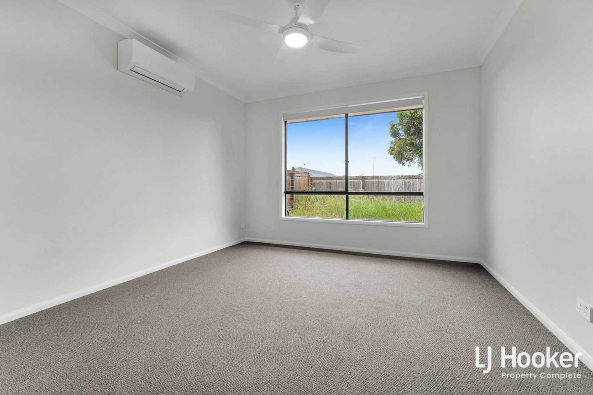 18 Tulloch Street, LOGAN RESERVE