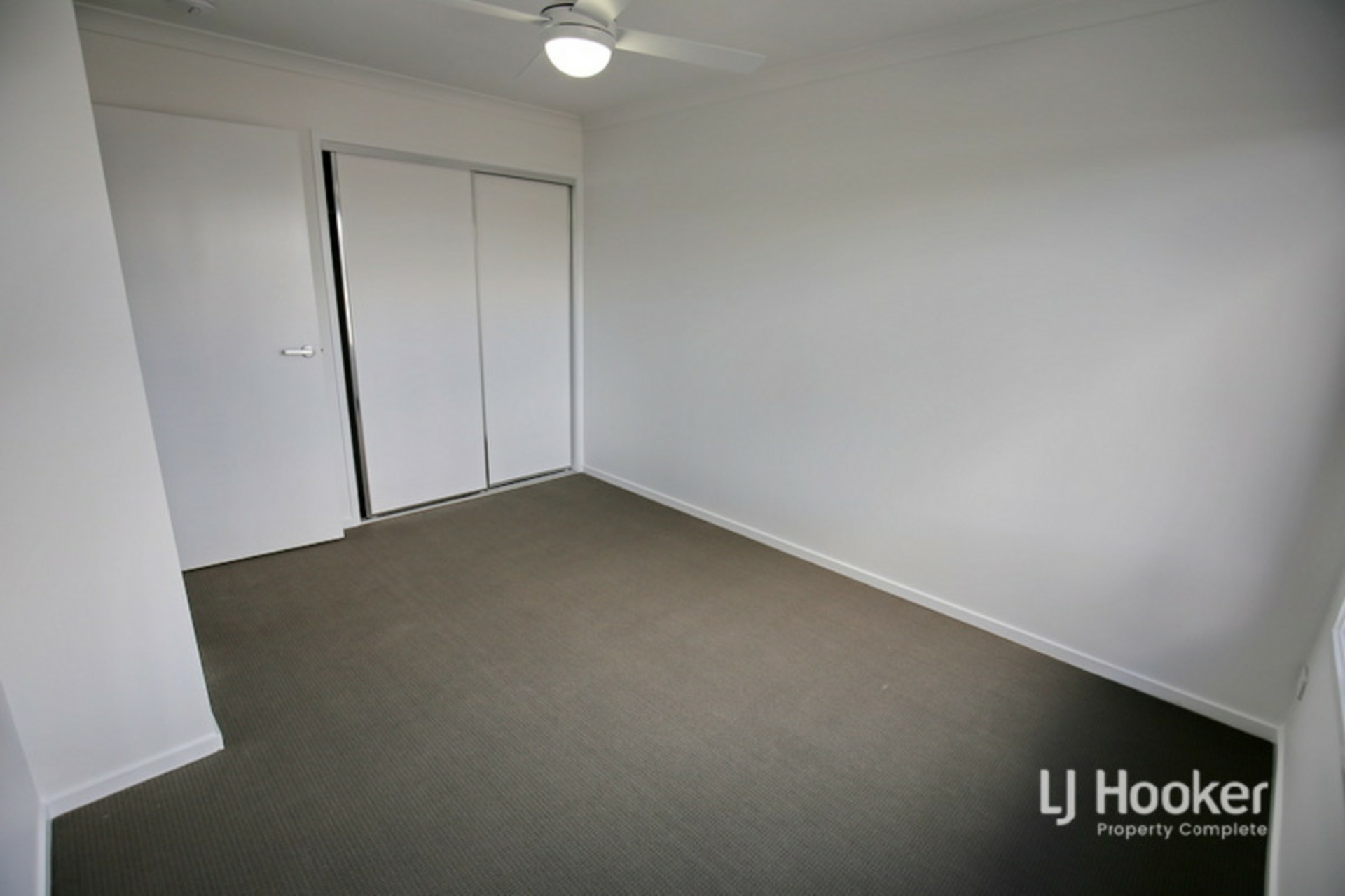 64 Darnell Street, YARRABILBA