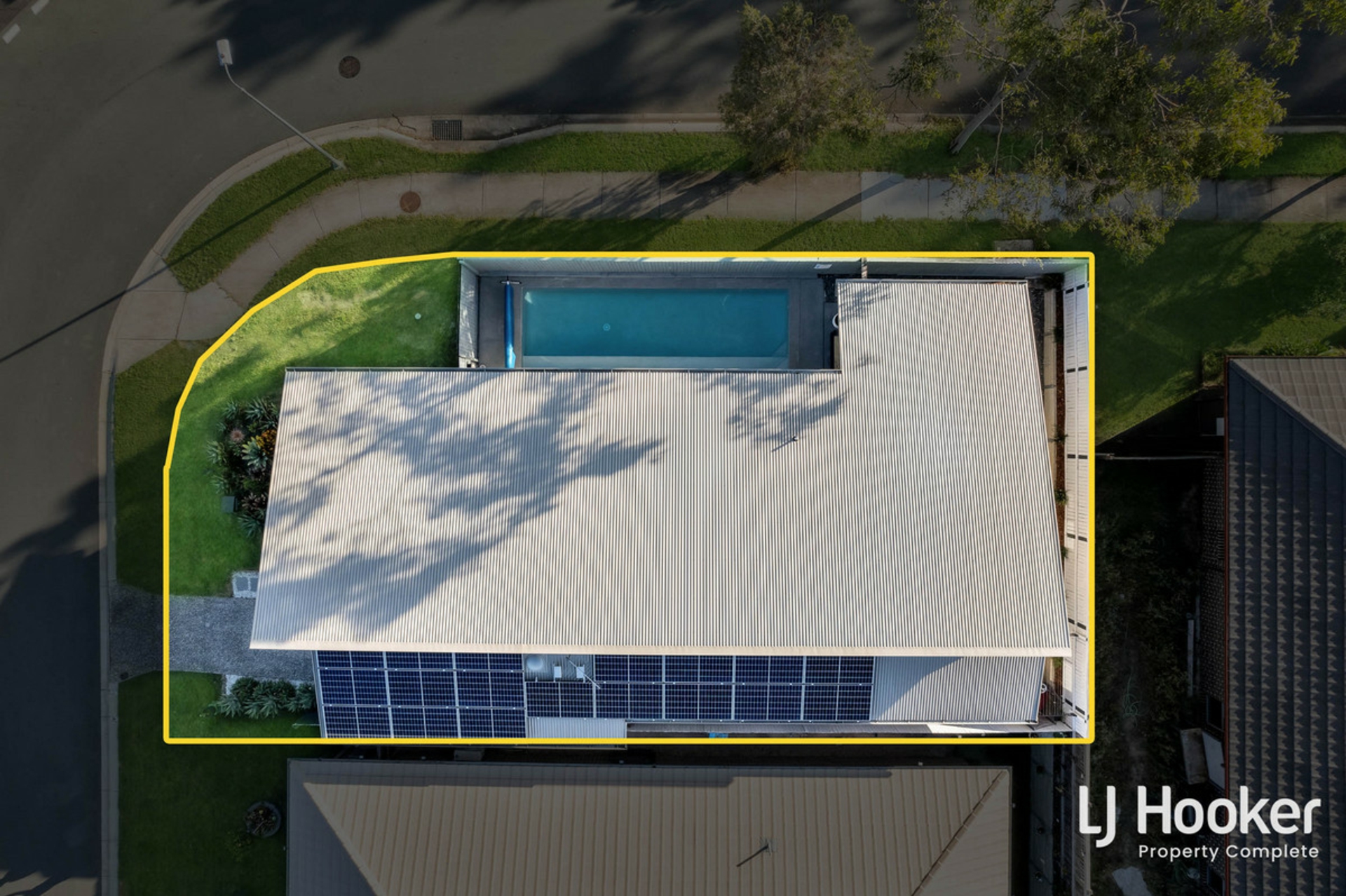 15 Tomlinson Street, YARRABILBA