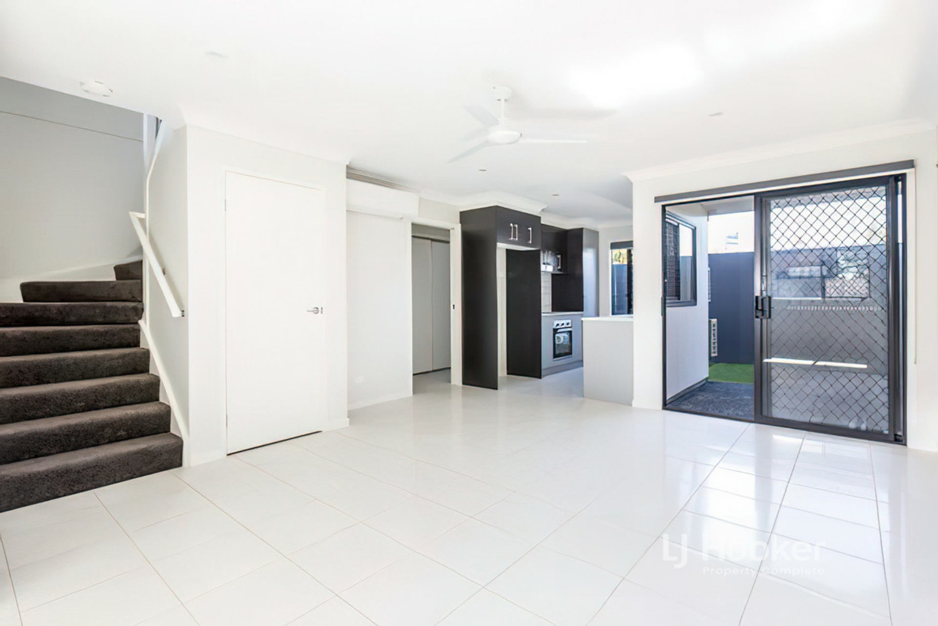 18/8 Highlands Street, YARRABILBA