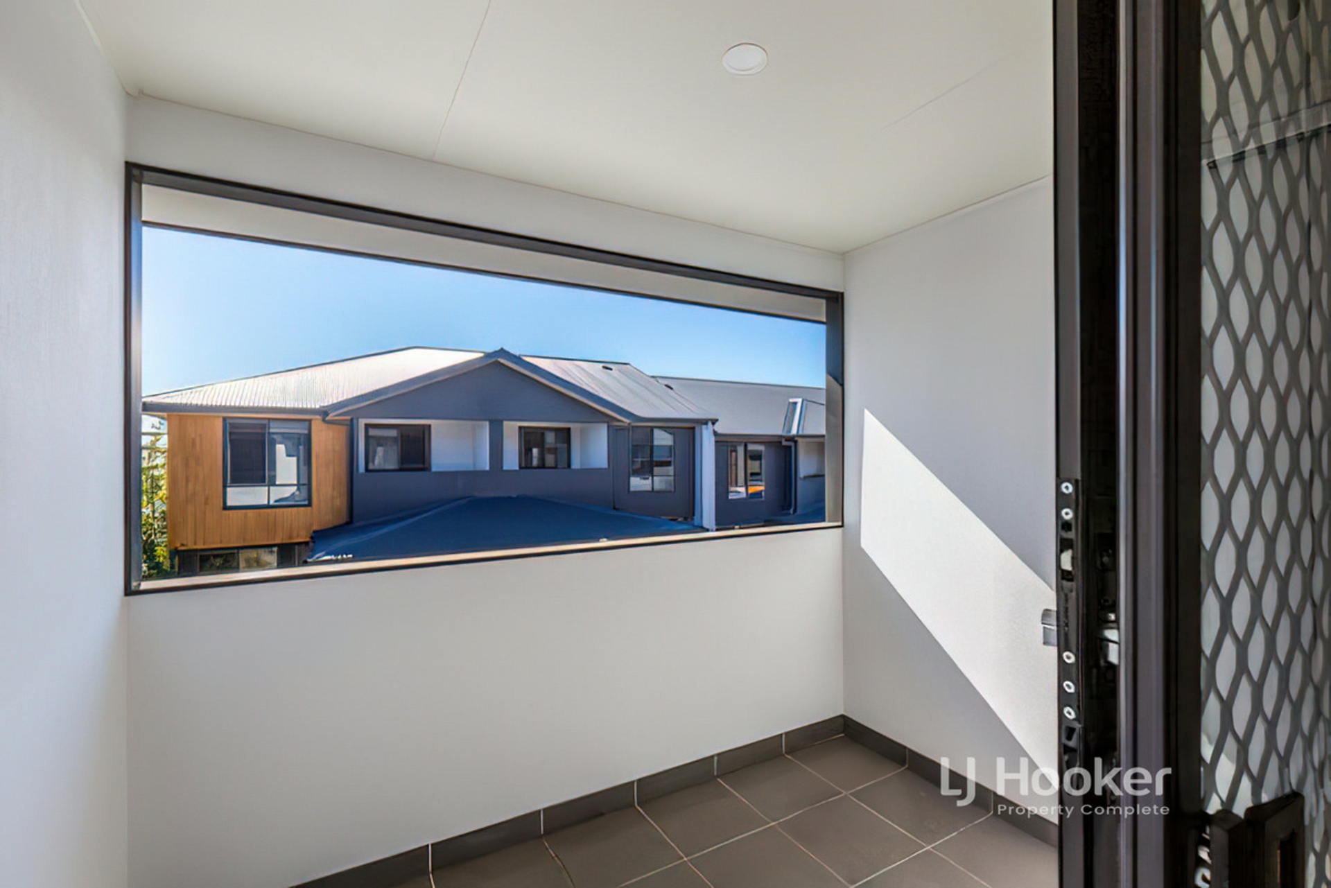18/8 Highlands Street, YARRABILBA