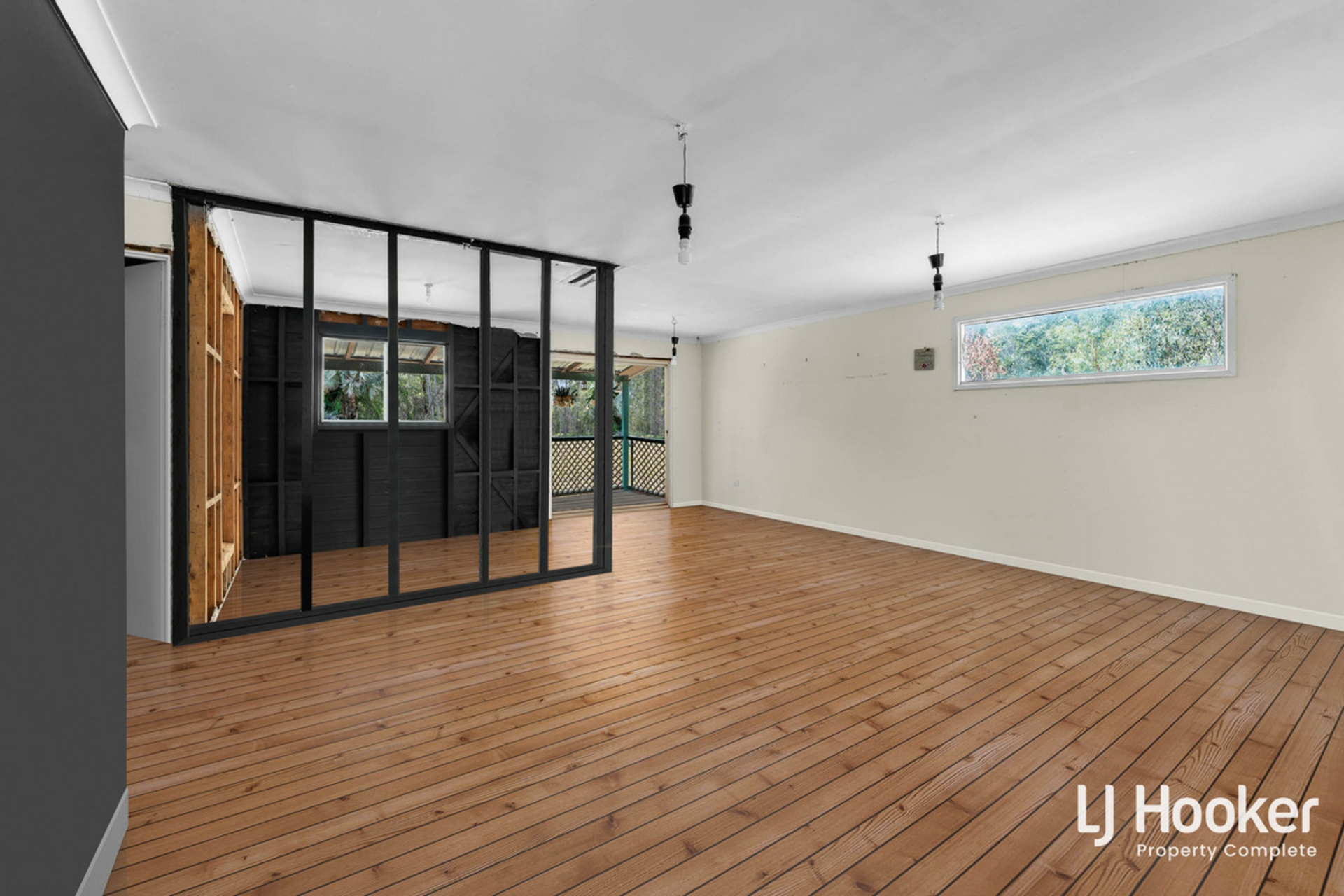 101-111 Steele Road, LOGAN VILLAGE