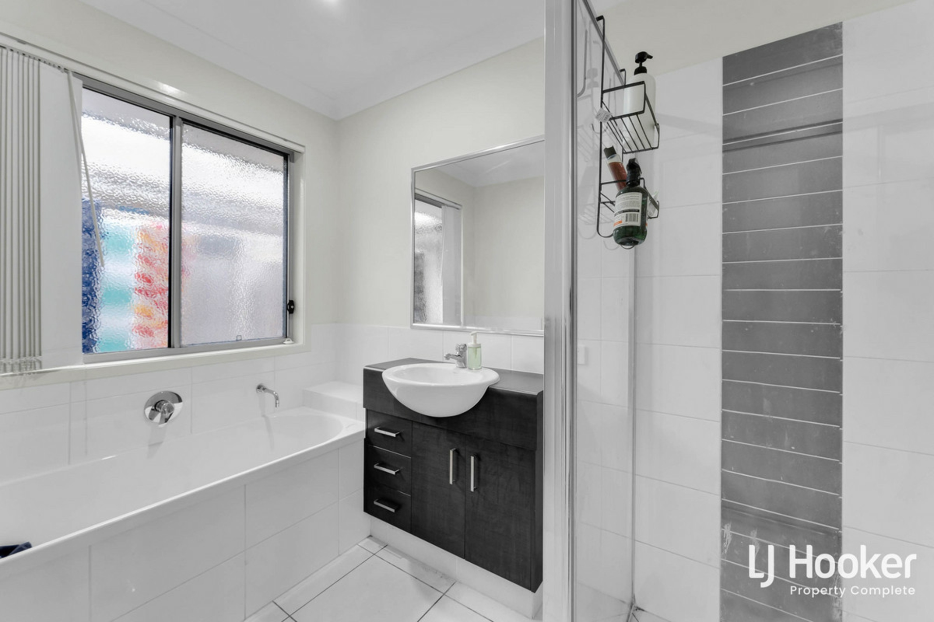 27 Walter Williams Crescent, REDBANK PLAINS