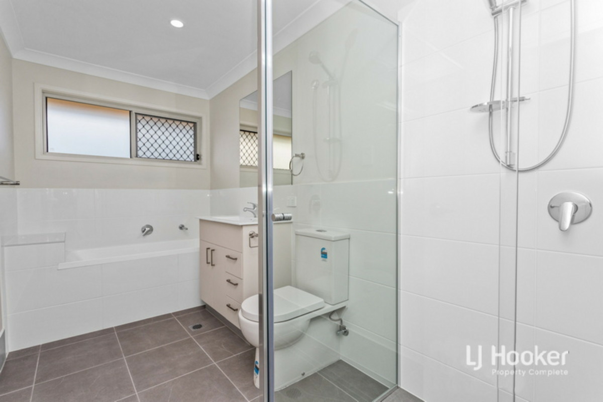 7 Mudlo Street, YARRABILBA