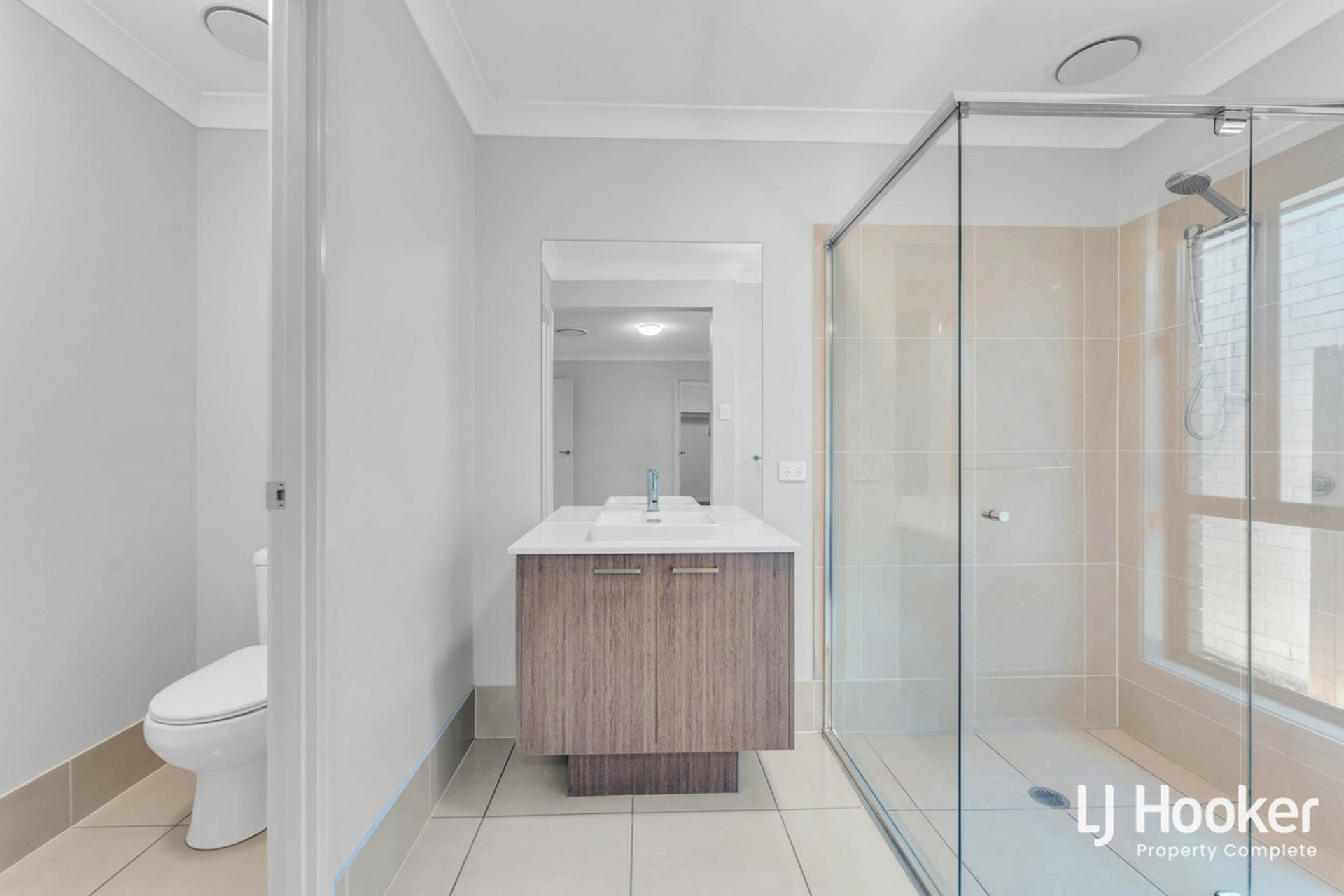 247 Killara Boulevard, LOGAN RESERVE