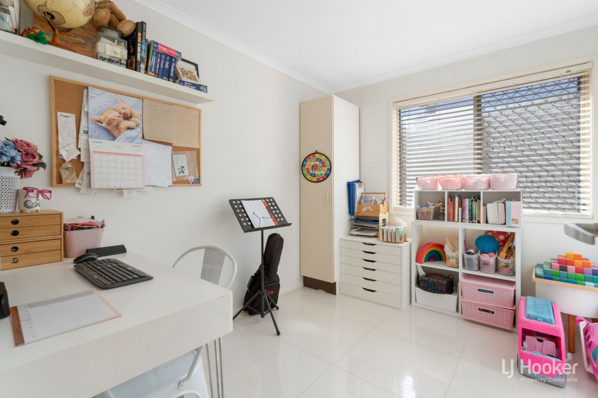 16 Duesbury Crescent, EDENS LANDING
