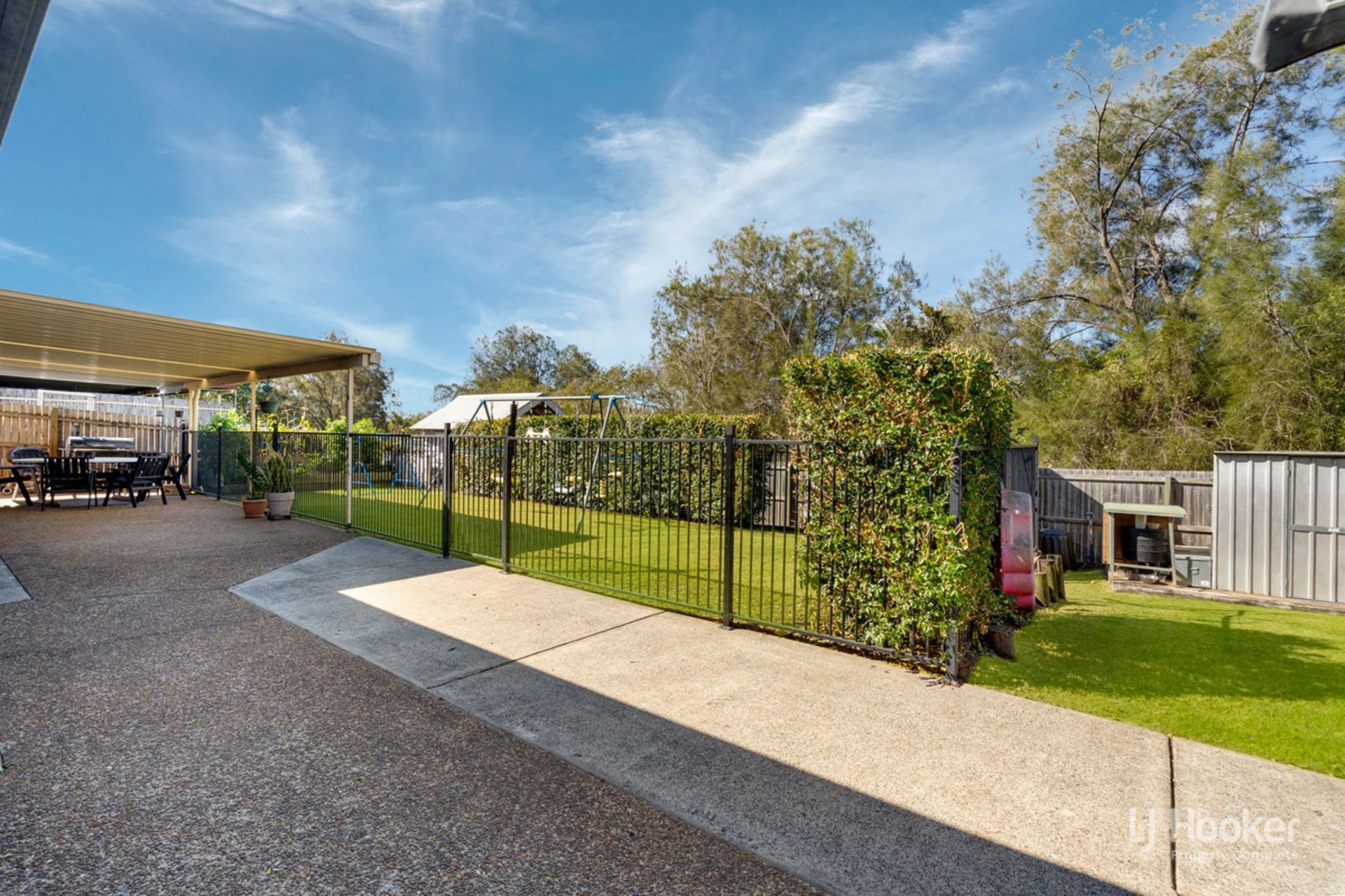 16 Duesbury Crescent, EDENS LANDING