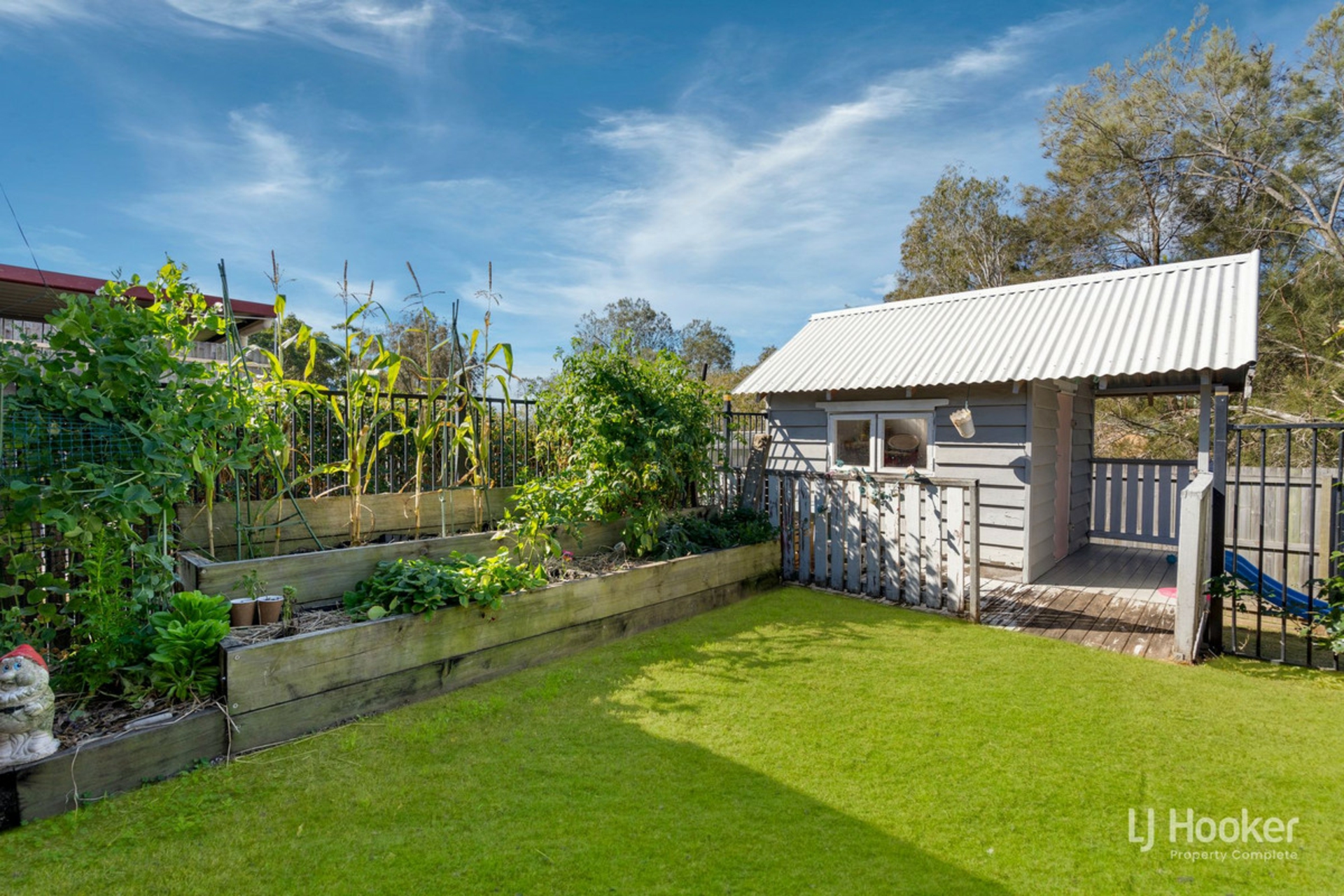 16 Duesbury Crescent, EDENS LANDING