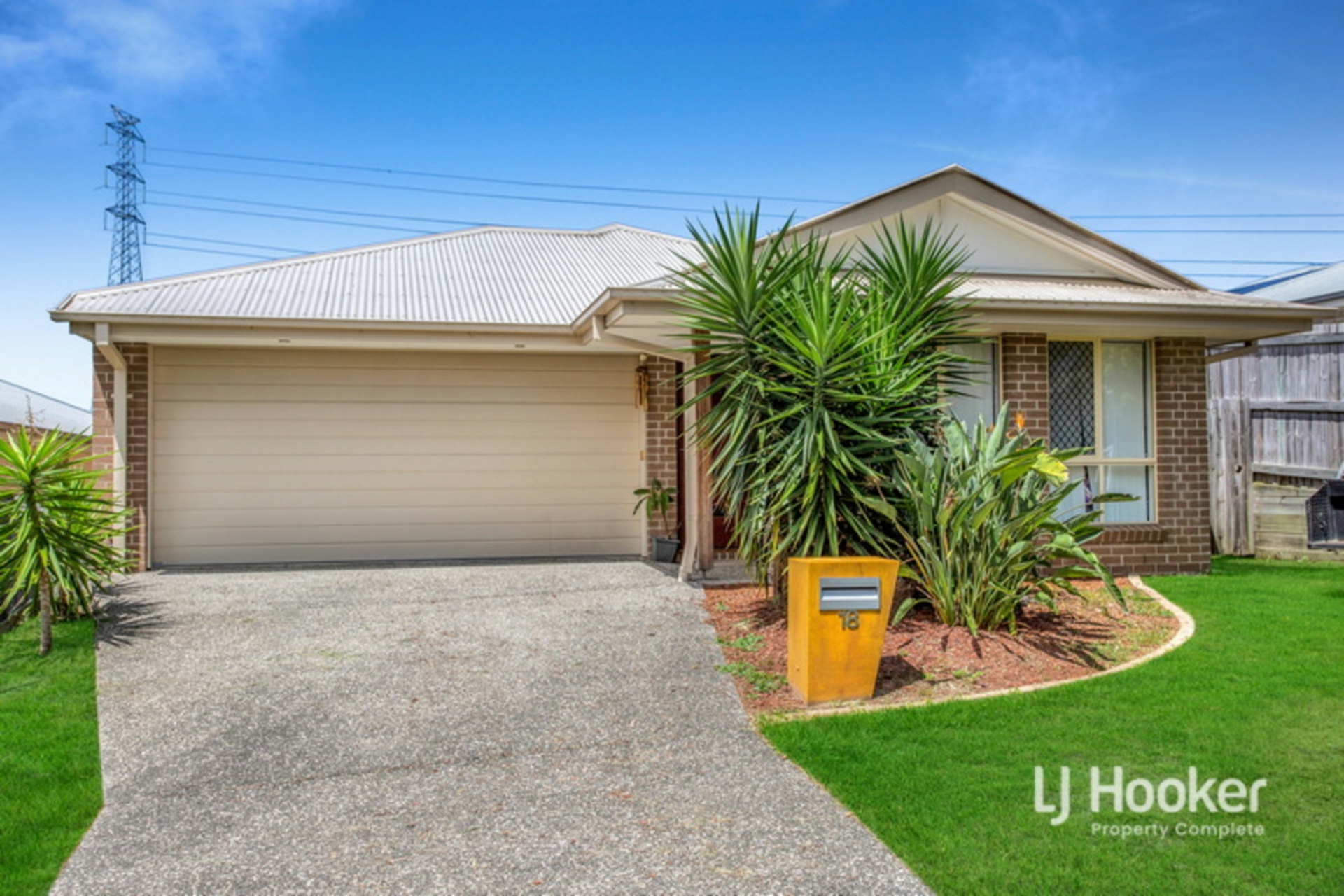 18 Bailey Street, YARRABILBA