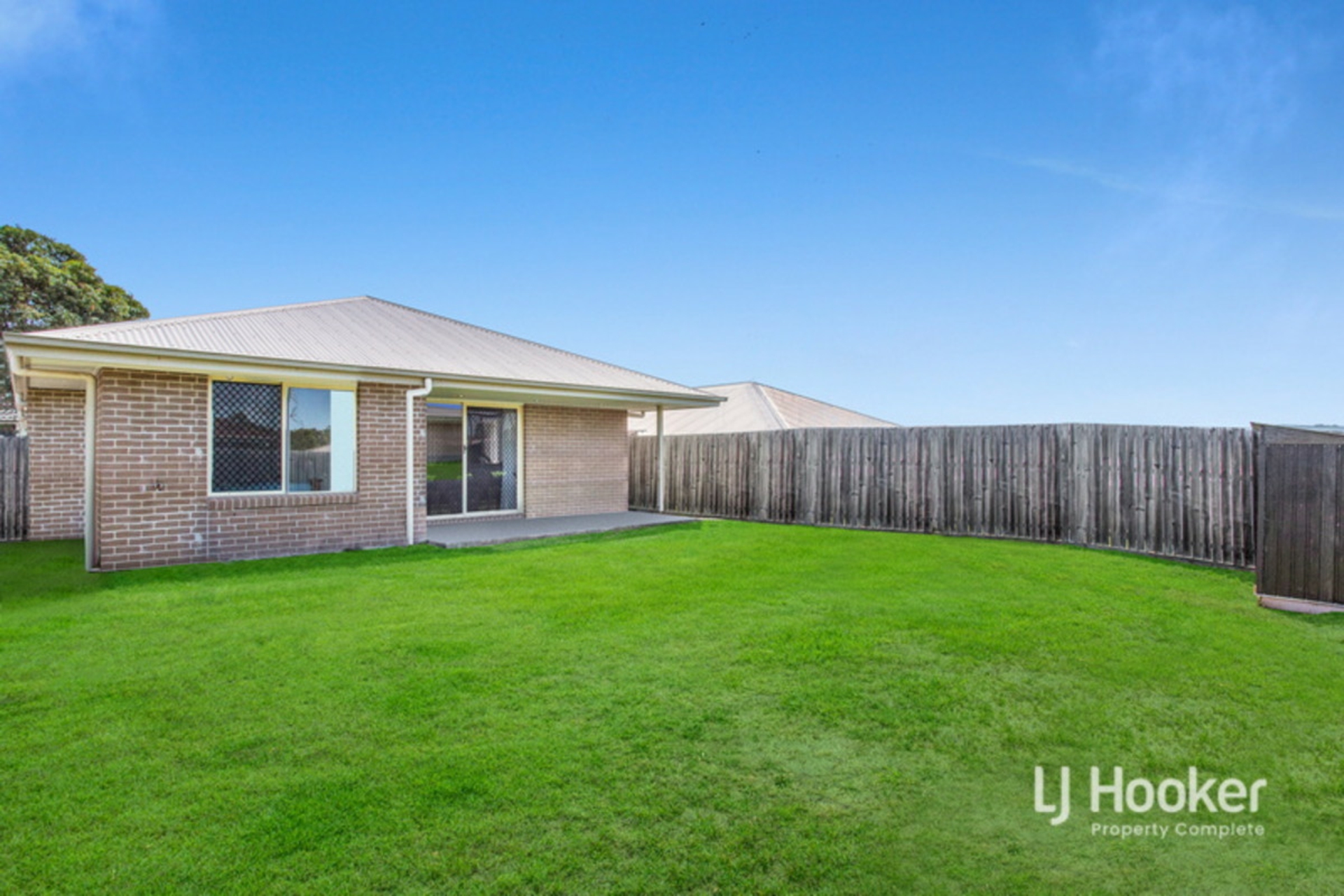 18 Bailey Street, YARRABILBA