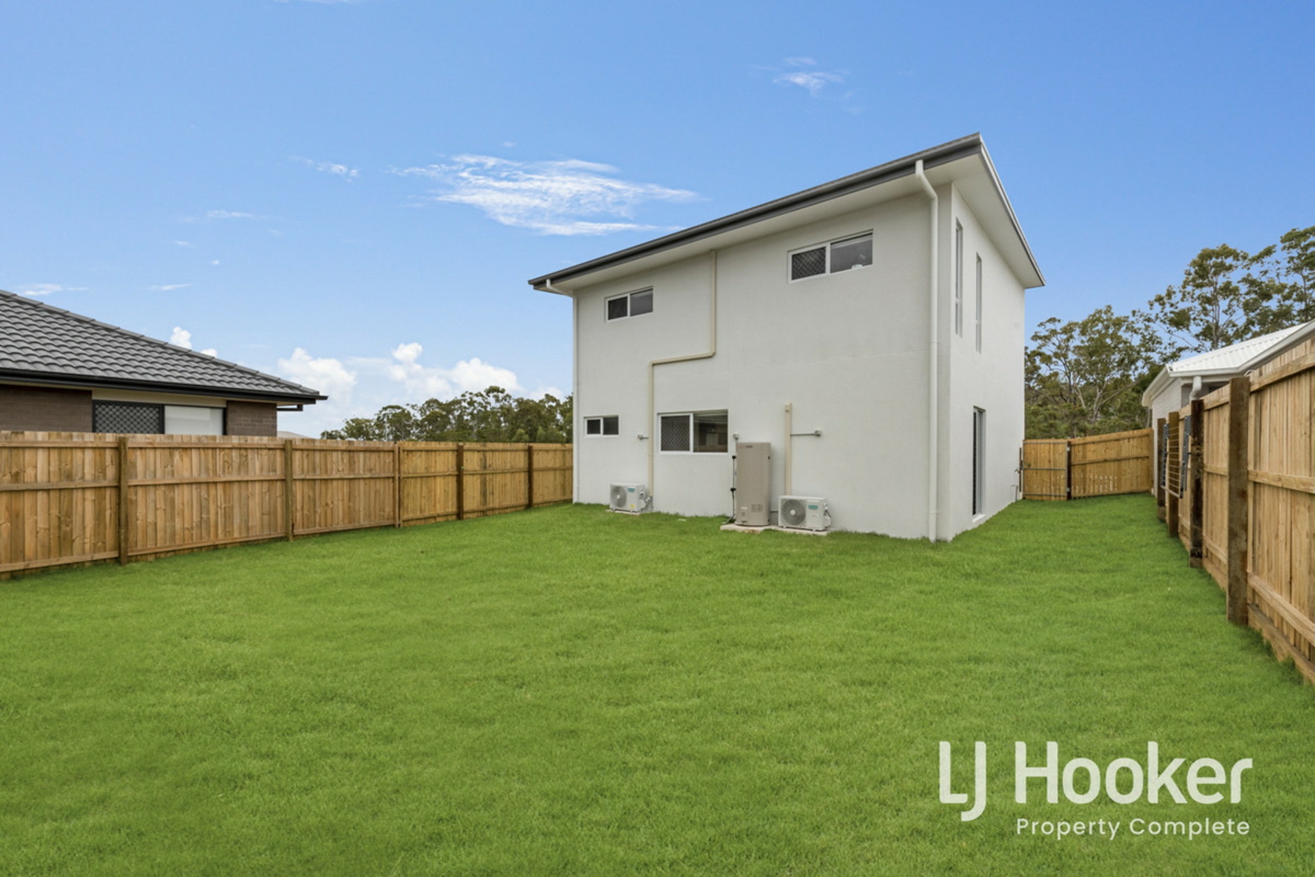 14 Moreton Crescent, YARRABILBA