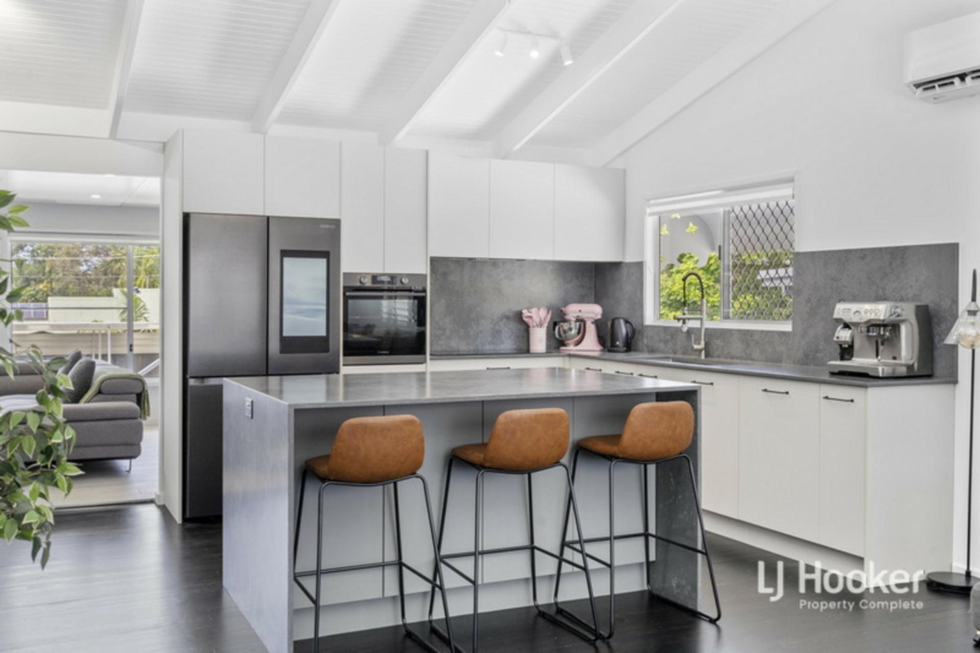 6 Mcgrath Street, WATERFORD WEST