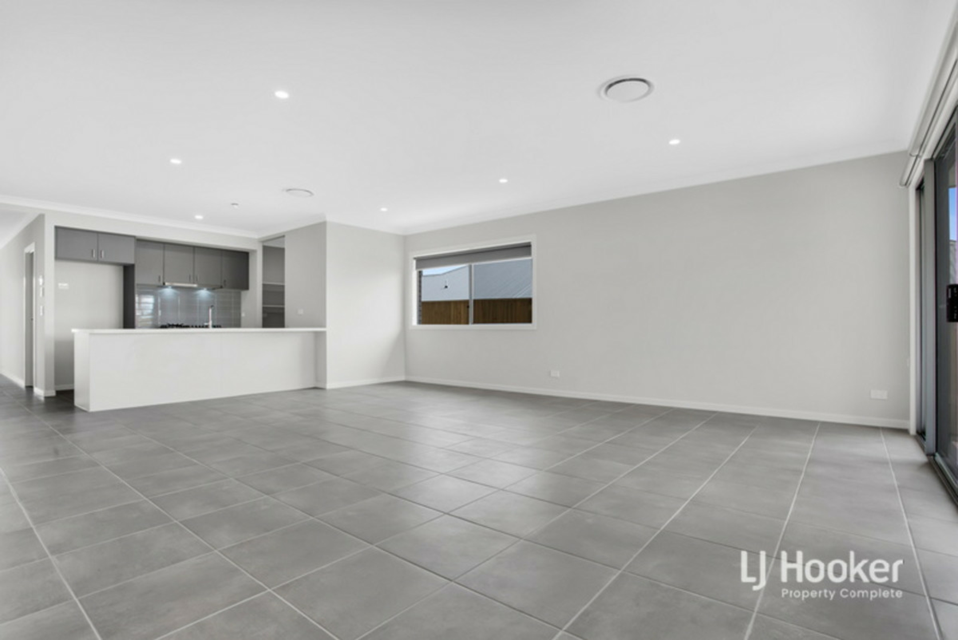 15 Georgina Street, FLAGSTONE