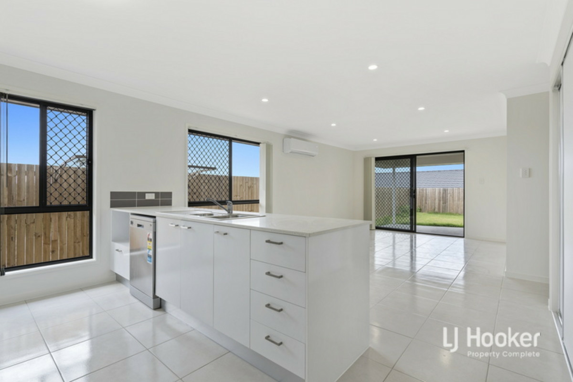 39 Darrau Avenue, YARRABILBA
