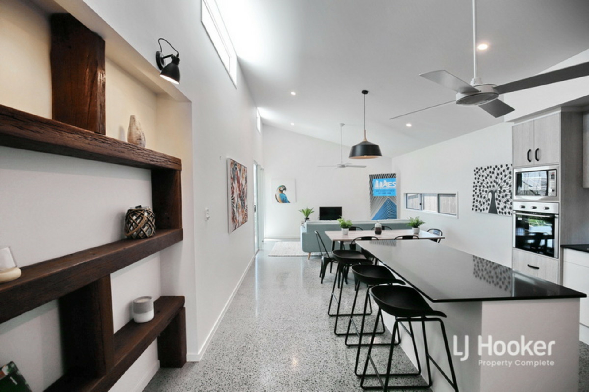 17 Darrau Avenue, YARRABILBA