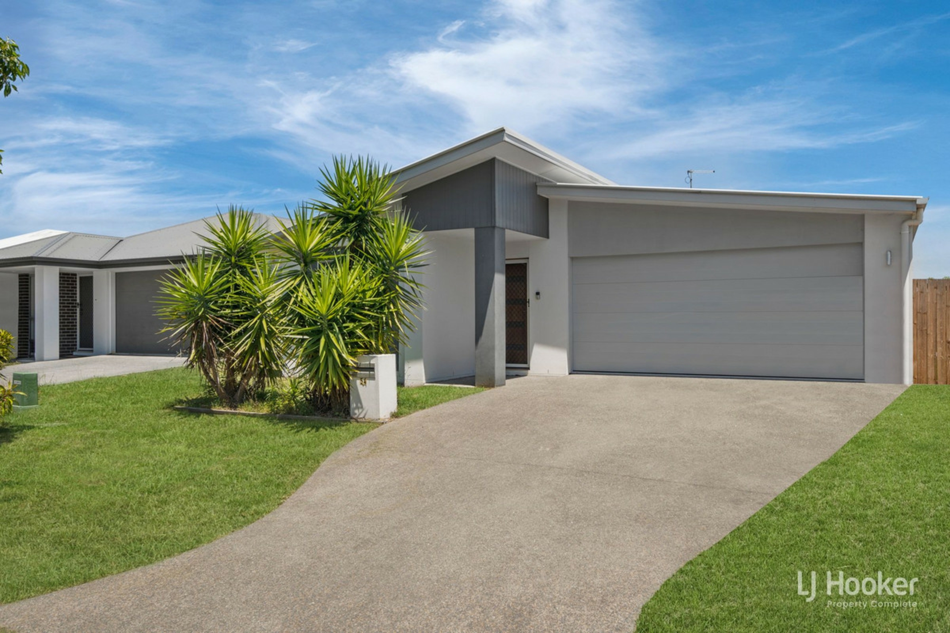 54 Splendour Circuit, YARRABILBA