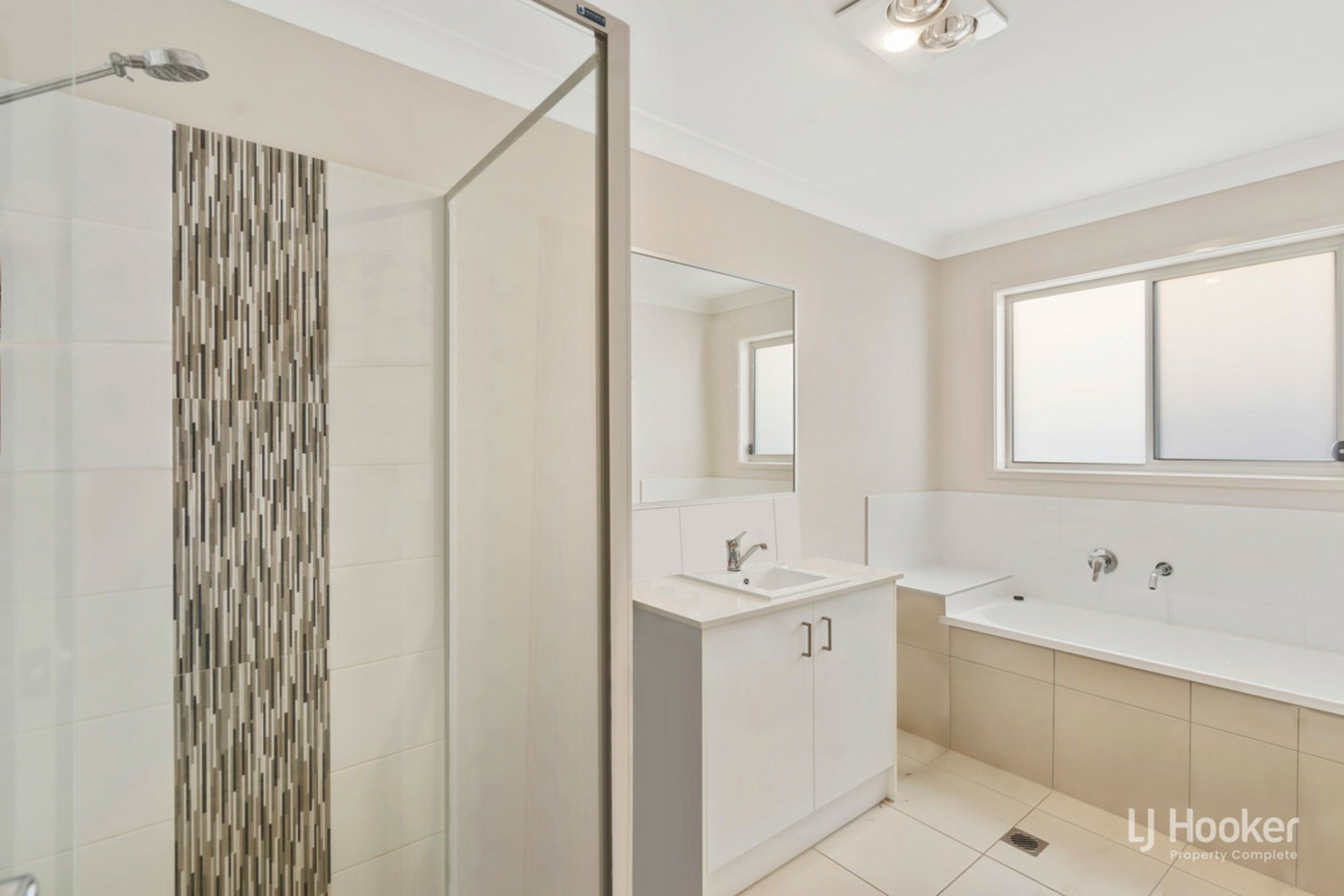 54 Splendour Circuit, YARRABILBA