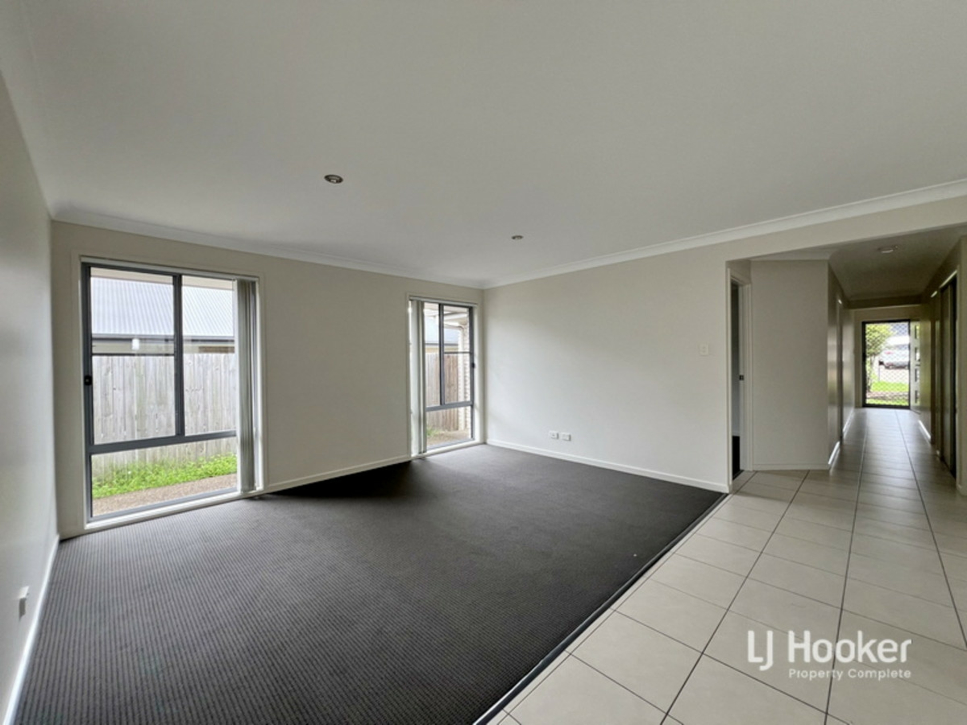33 Malachite Drive, LOGAN RESERVE