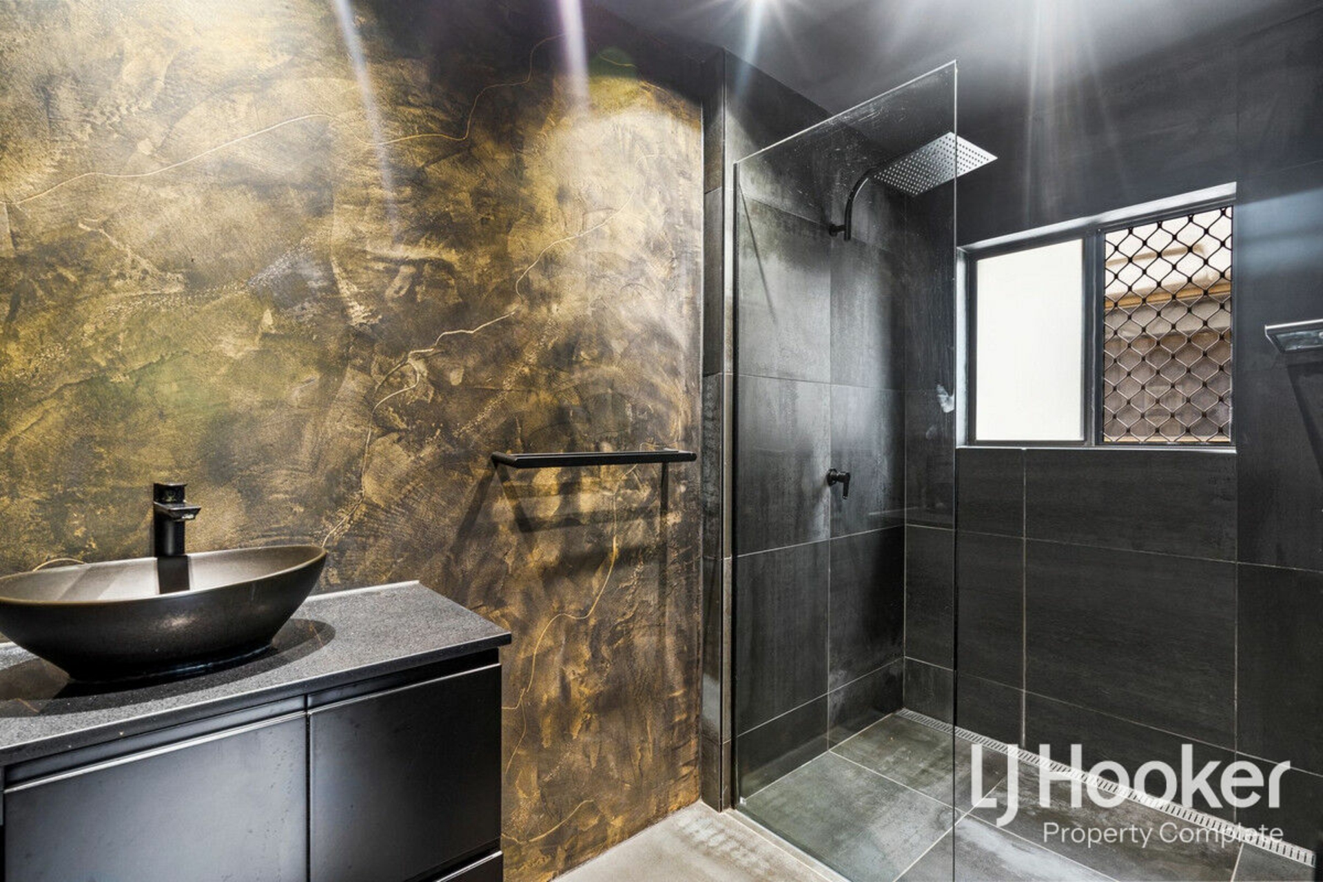 39-43 Natalie Road, BUCCAN