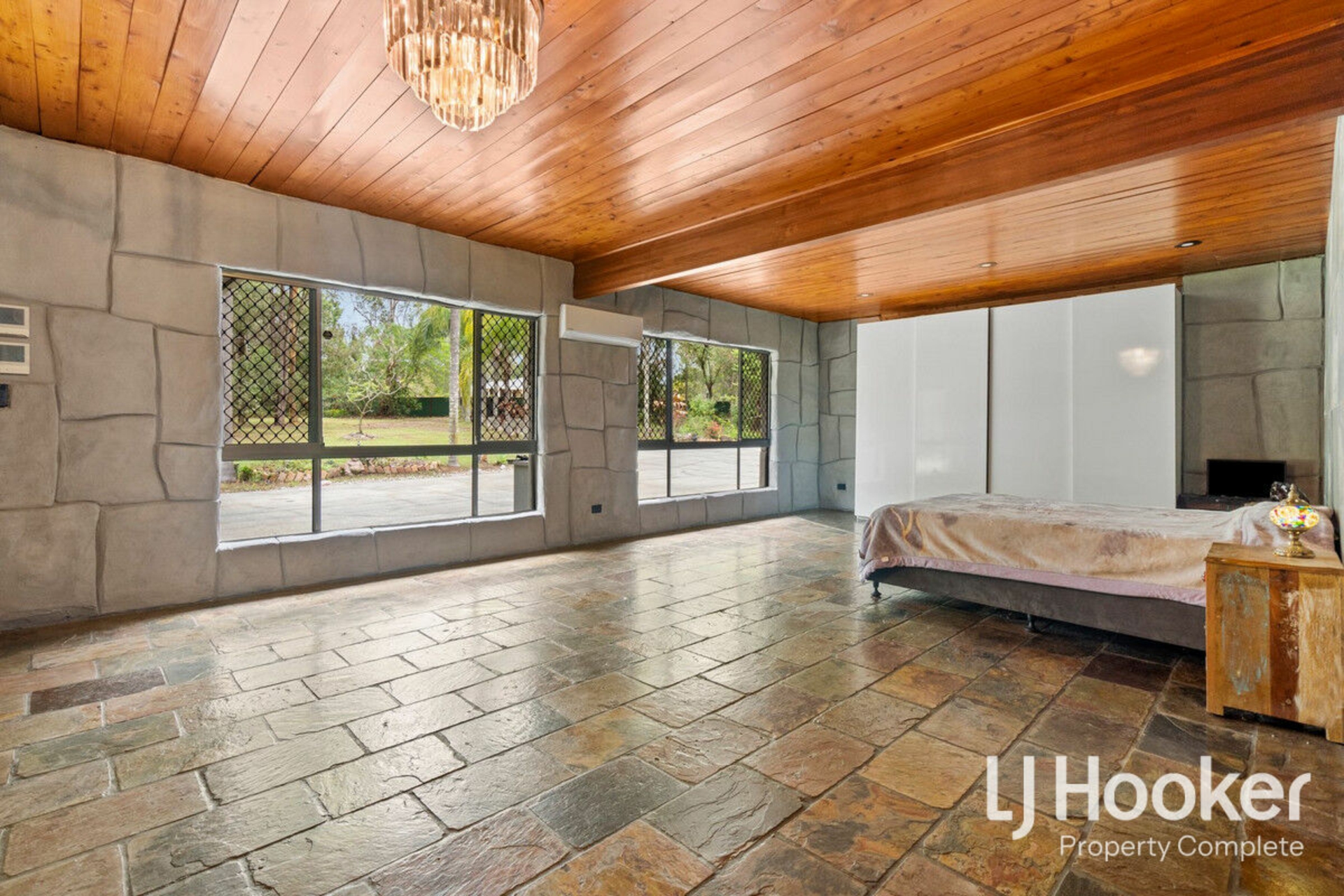 39-43 Natalie Road, BUCCAN