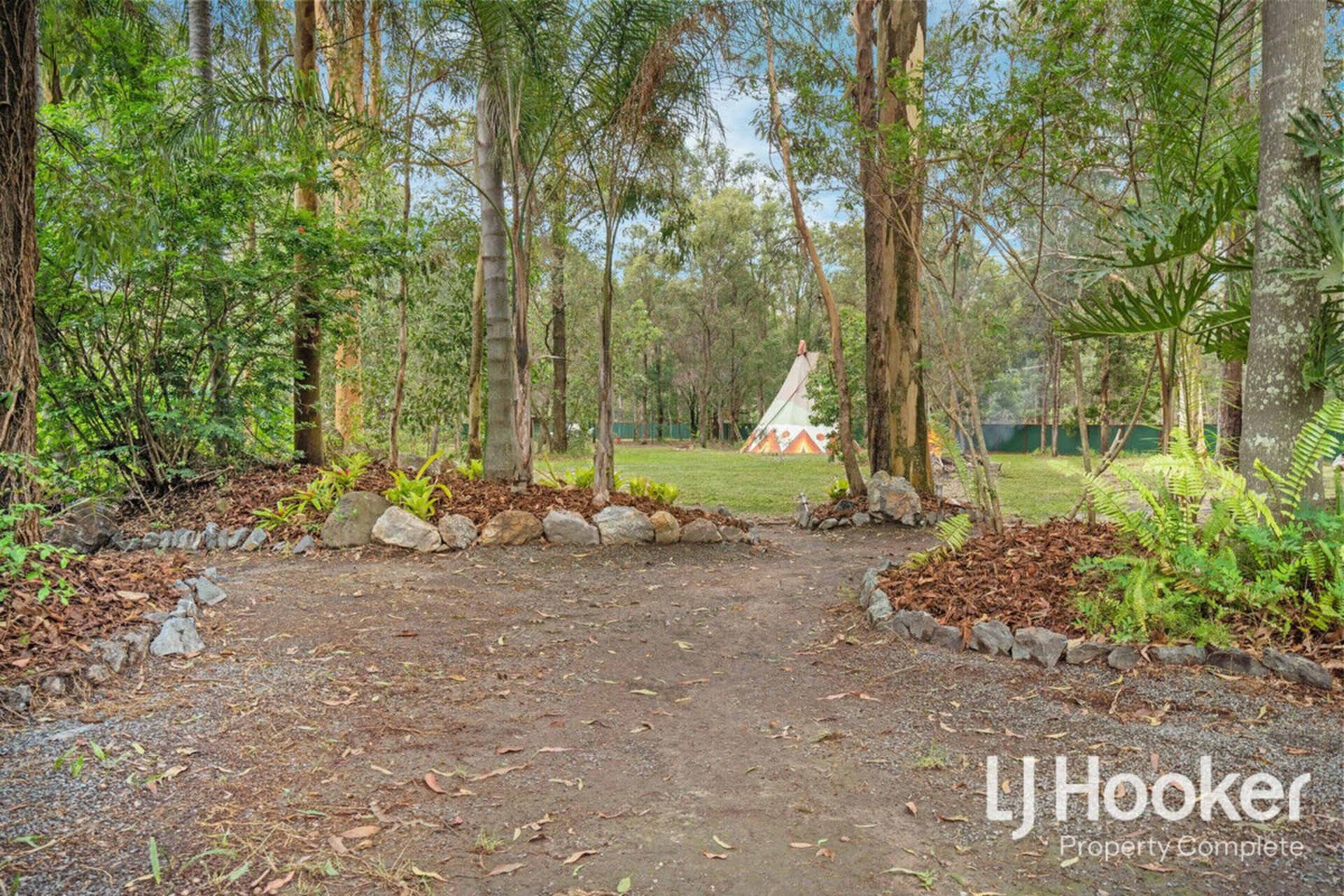 39-43 Natalie Road, BUCCAN