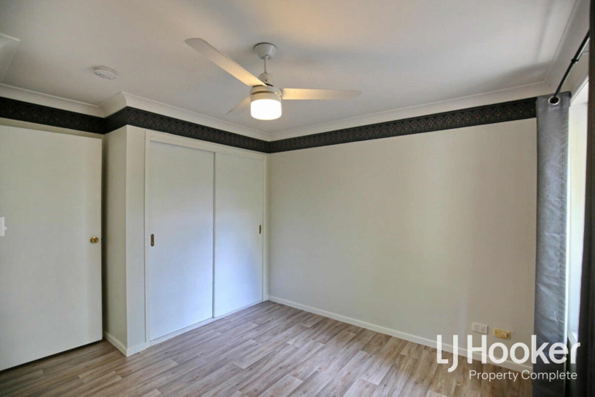 1/82-88 Swanborough Street, LOGAN VILLAGE