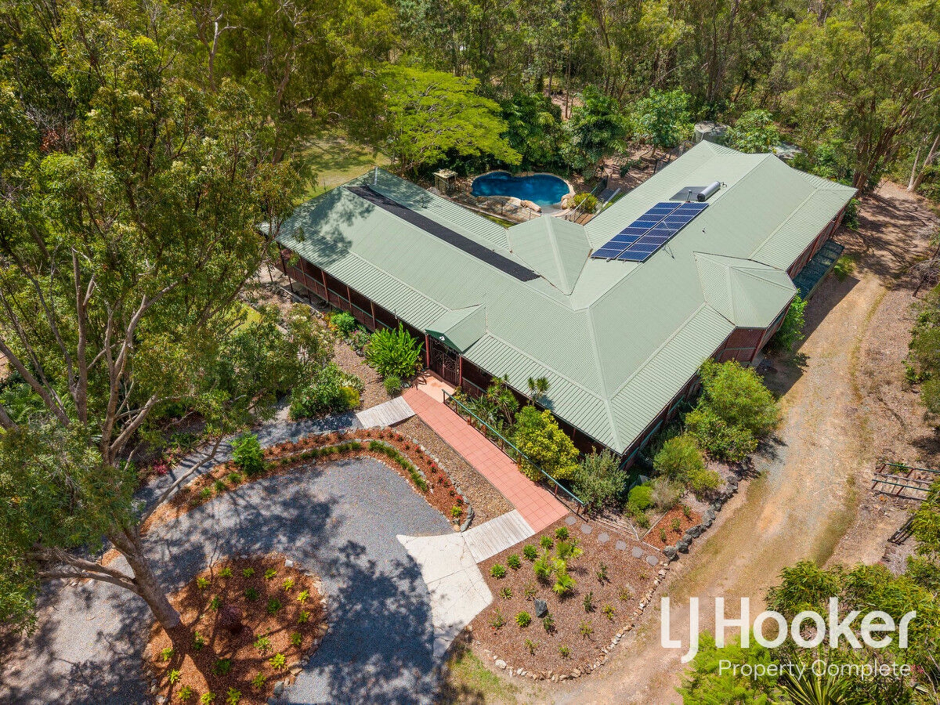 21 Barakula Court, CEDAR CREEK