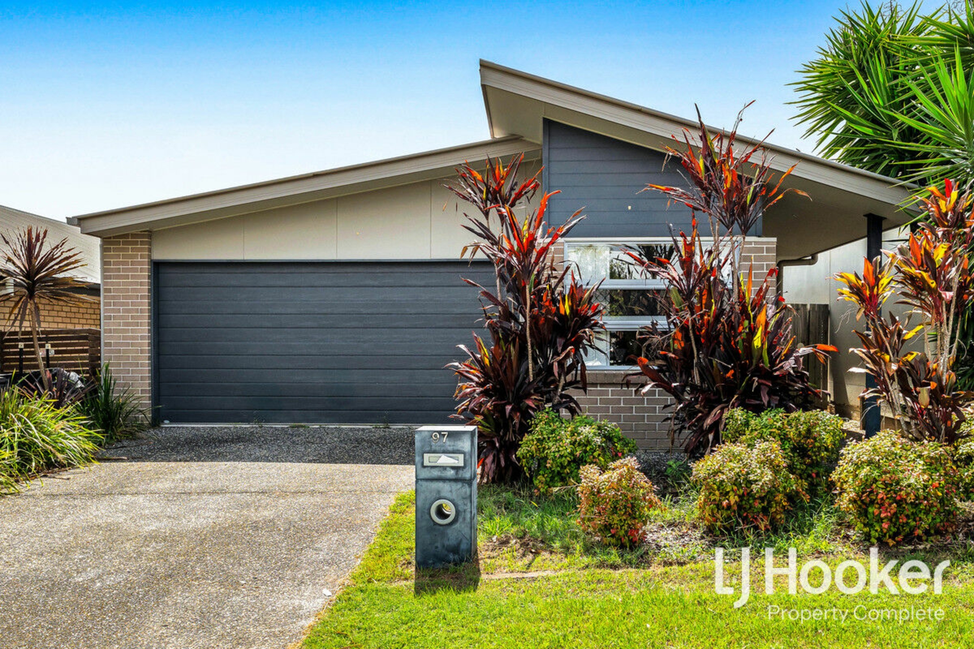97 Buxton Avenue, YARRABILBA