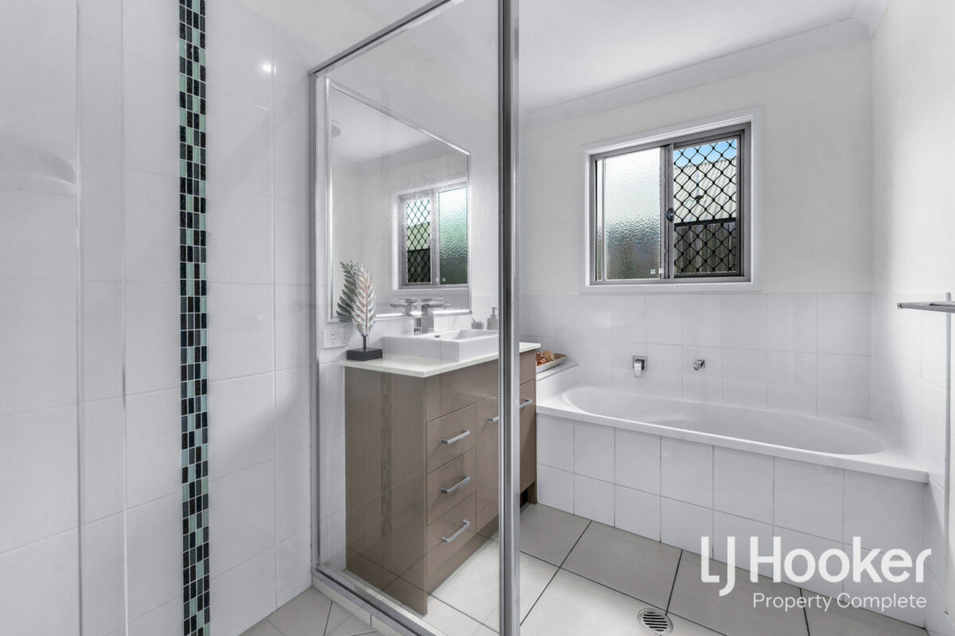 97 Buxton Avenue, YARRABILBA