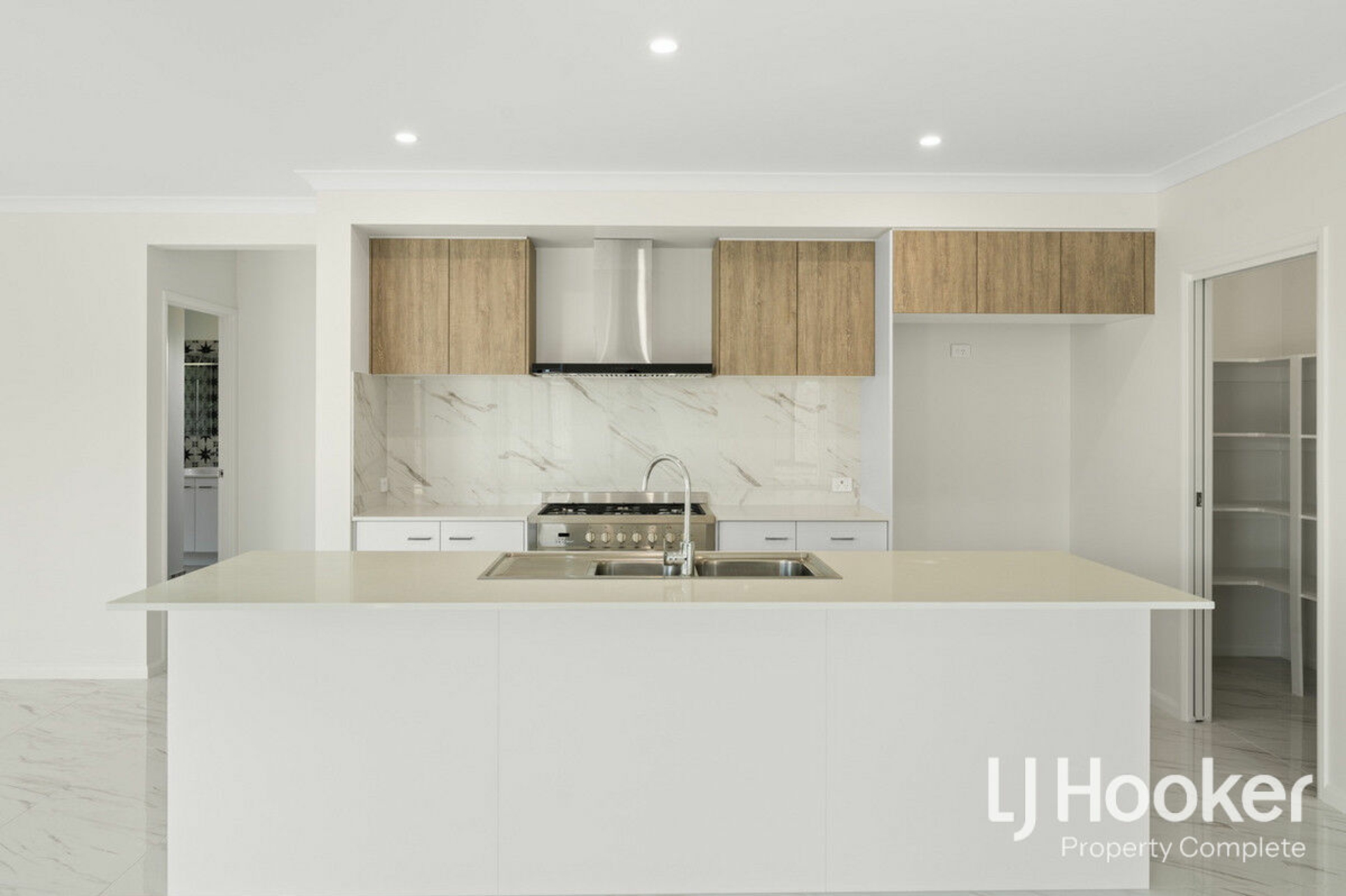 35 Napier Crescent, YARRABILBA
