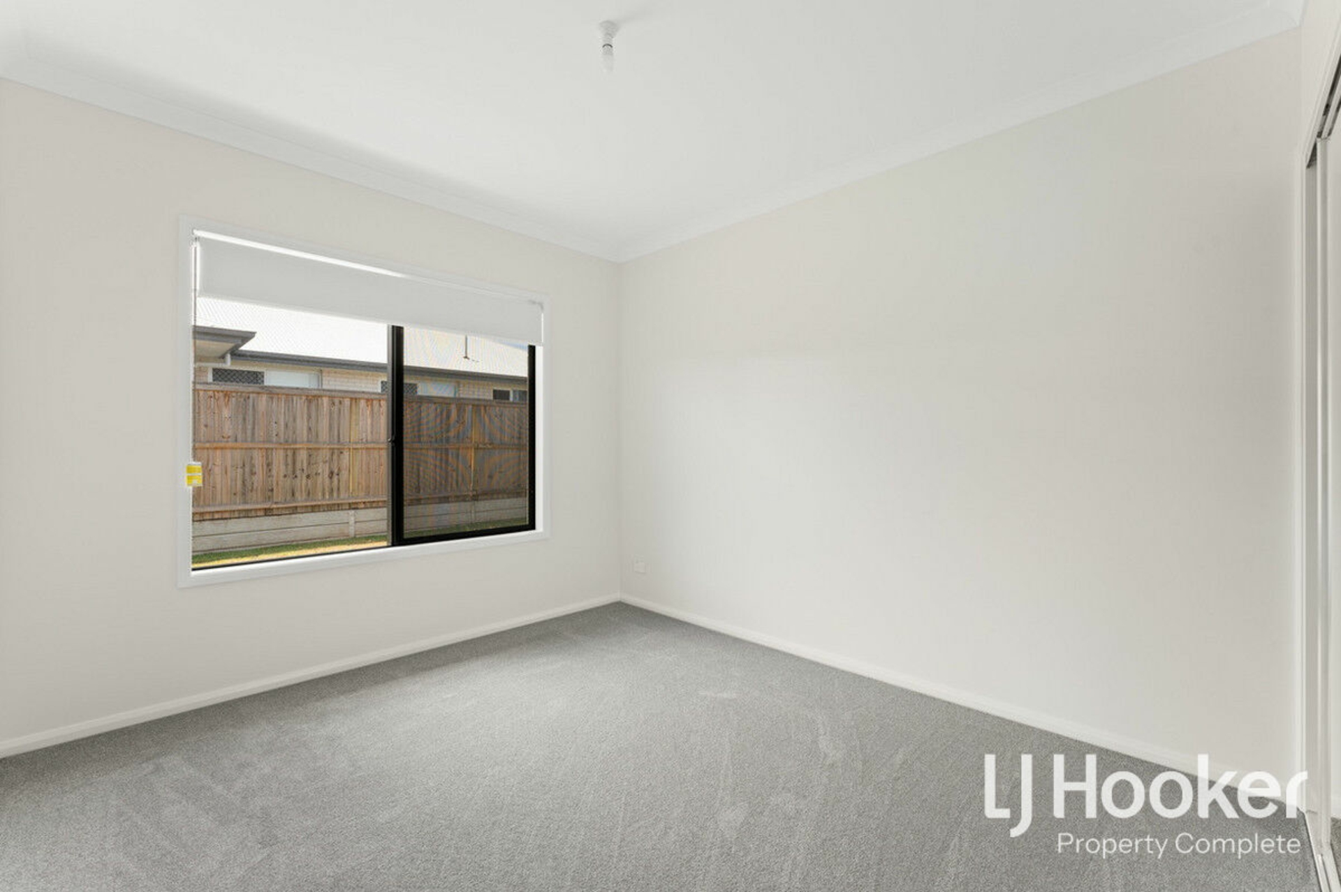 35 Napier Crescent, YARRABILBA