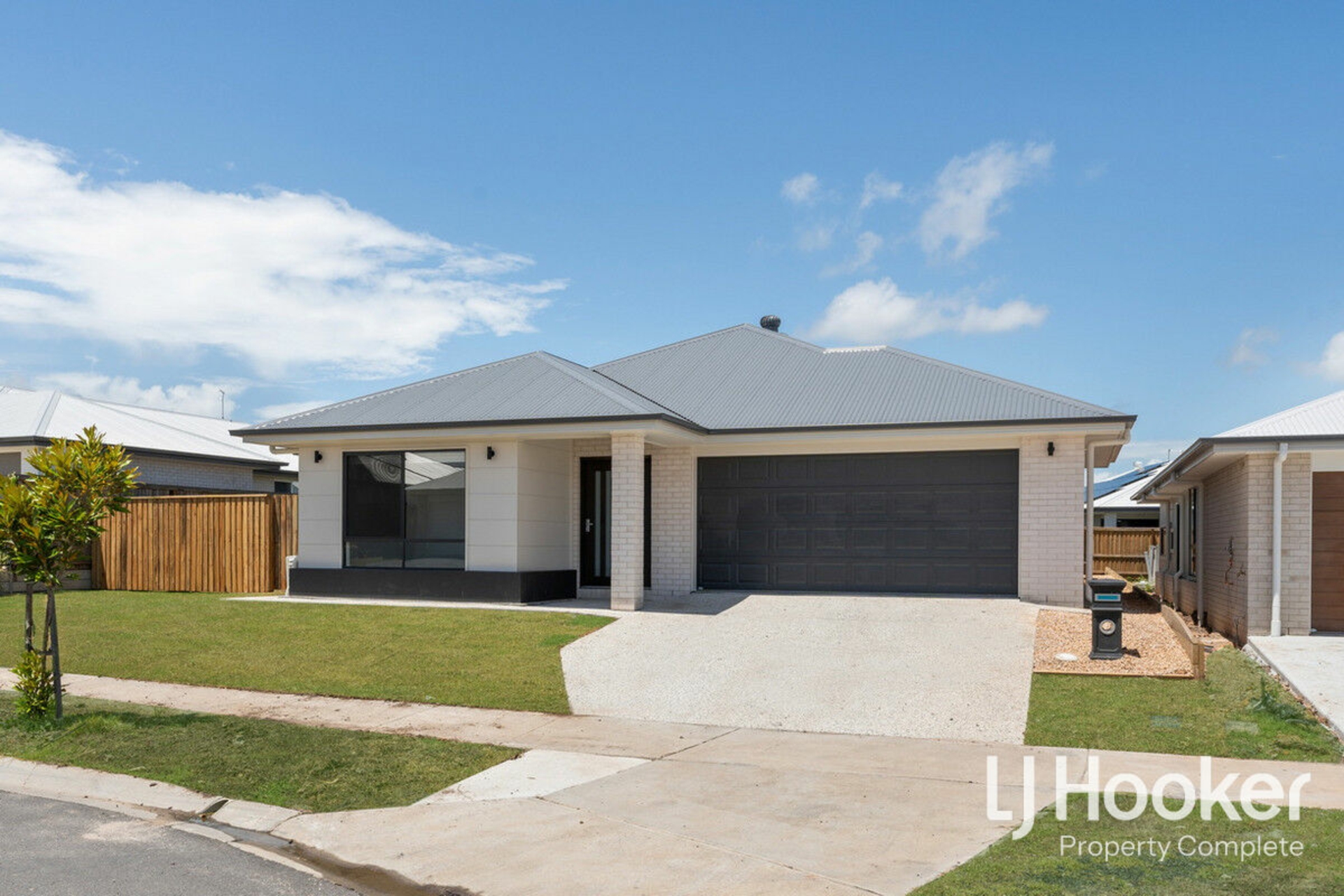 35 Napier Crescent, YARRABILBA
