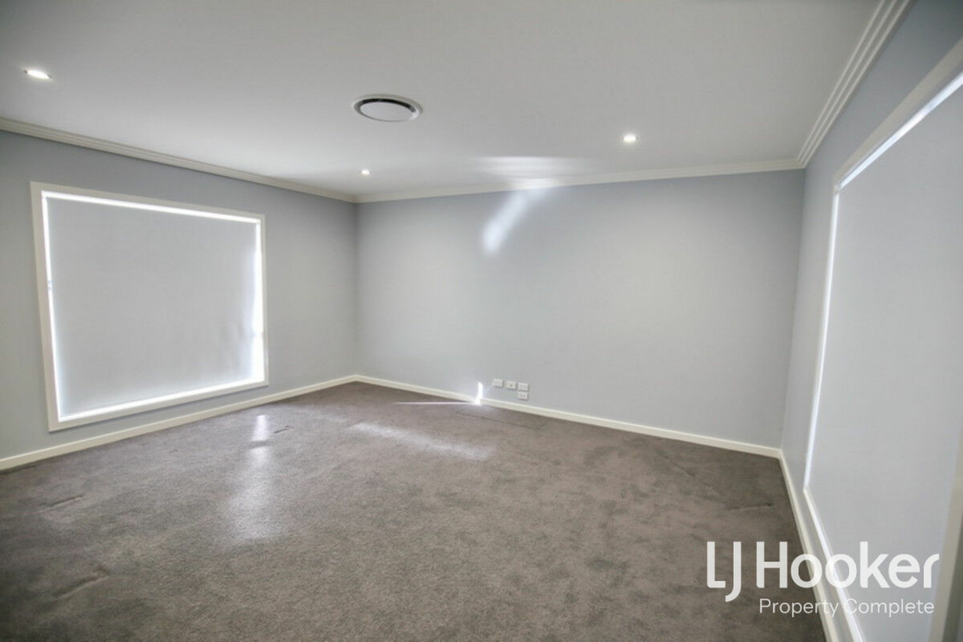 18 Seawest Street, YARRABILBA