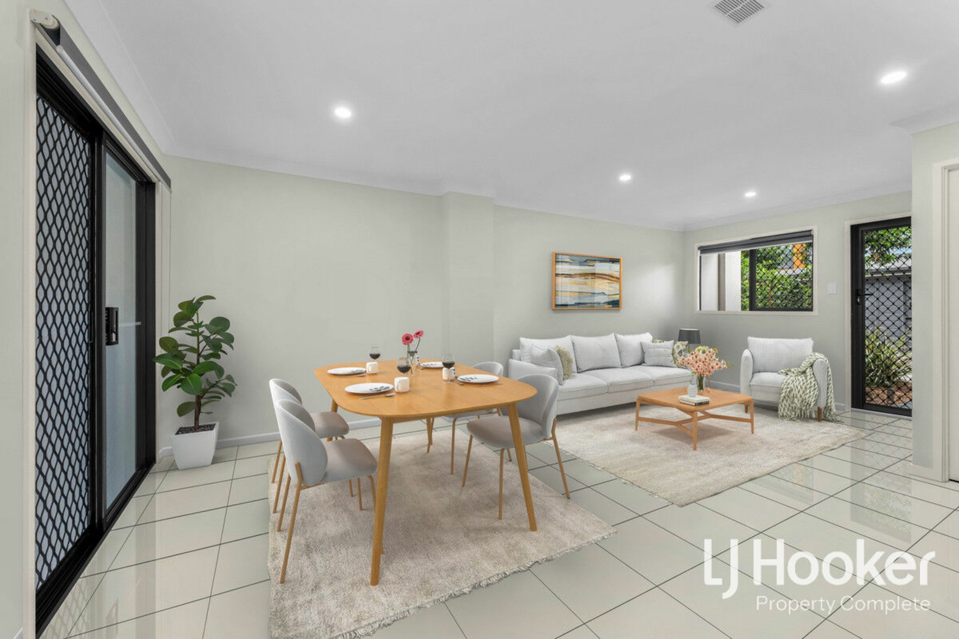 2/8 Highlands Street, YARRABILBA