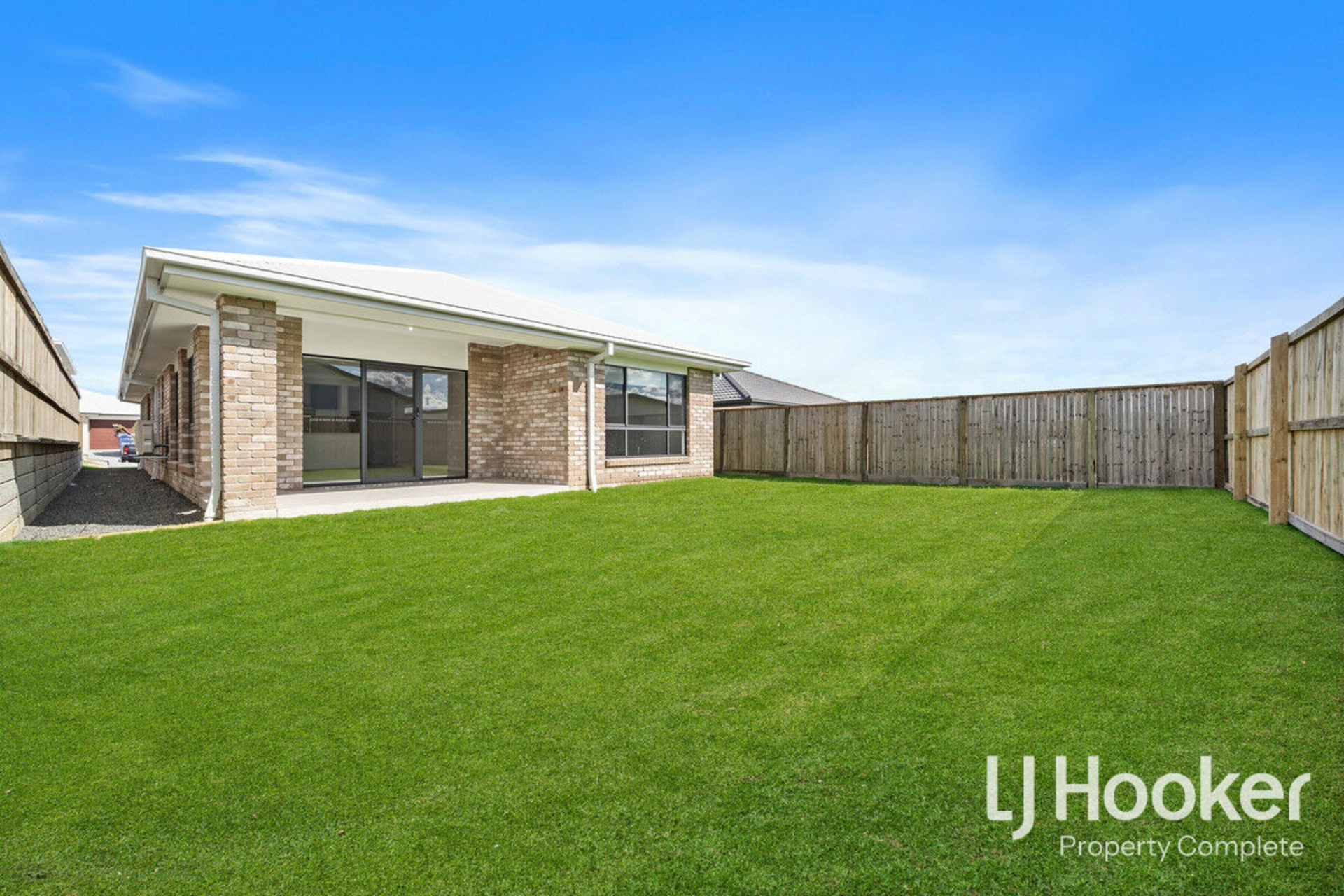13 Stuart Street, YARRABILBA