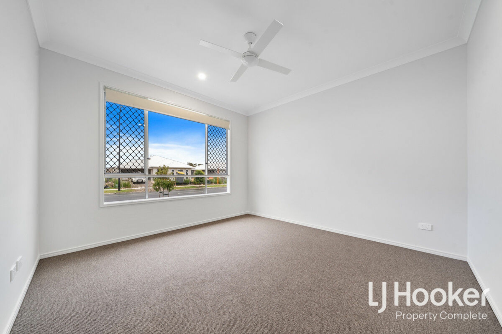 95 Shoreline Avenue, REDLAND BAY