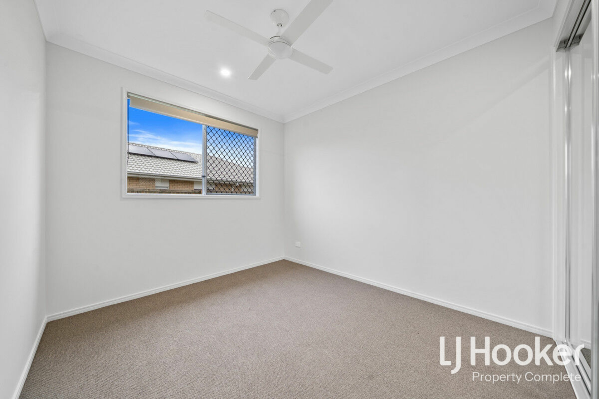 95 Shoreline Avenue, REDLAND BAY