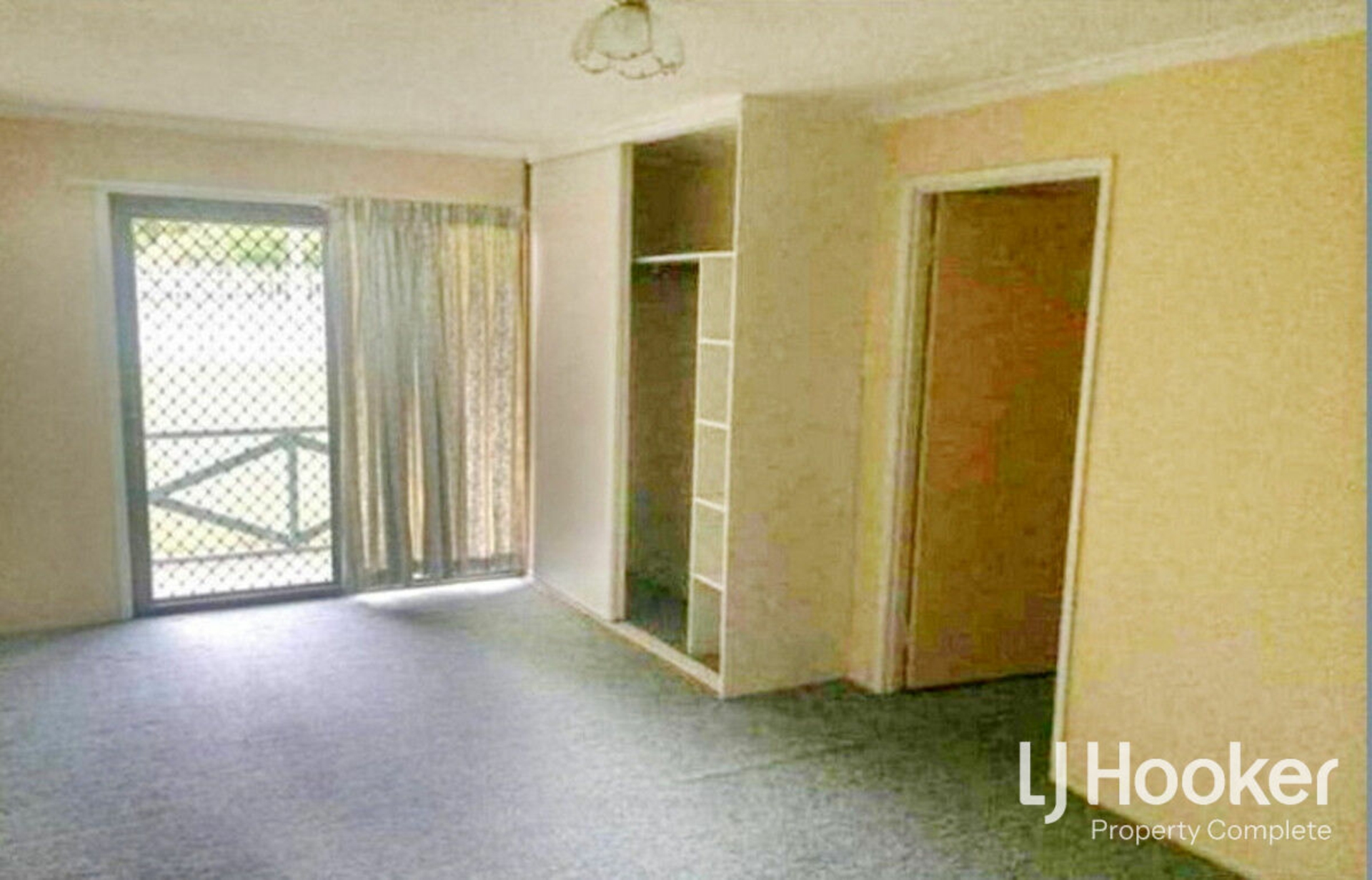 13 Tulong Street, CRESTMEAD