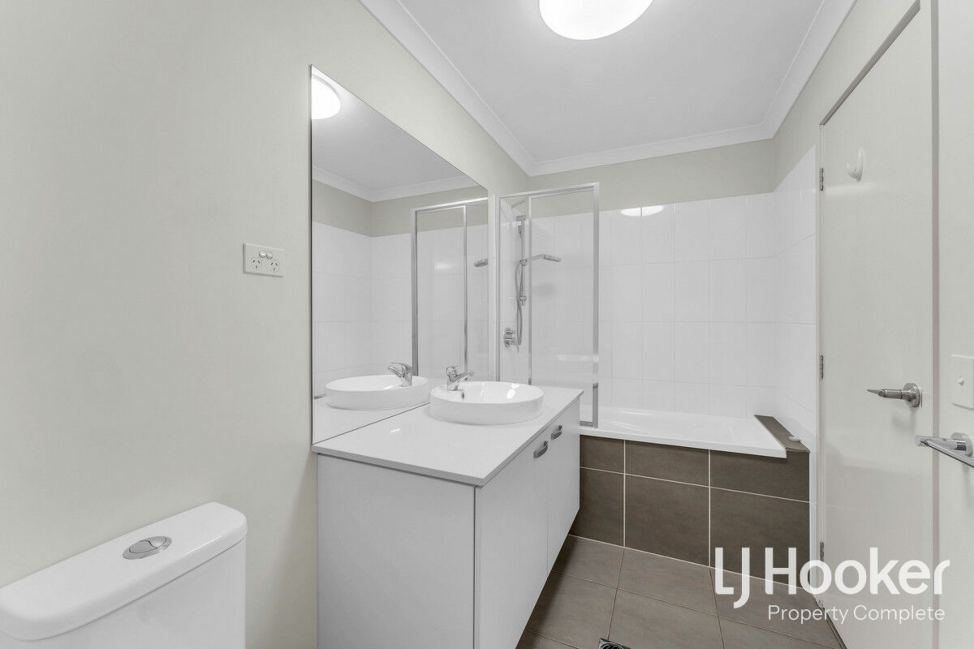 25 Tasker Street, YARRABILBA