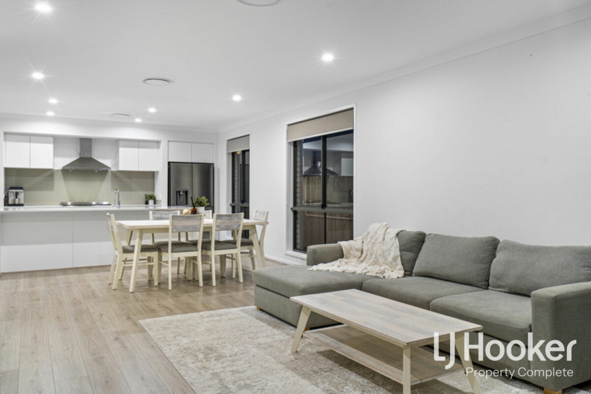28 Cooper Crescent, JIMBOOMBA