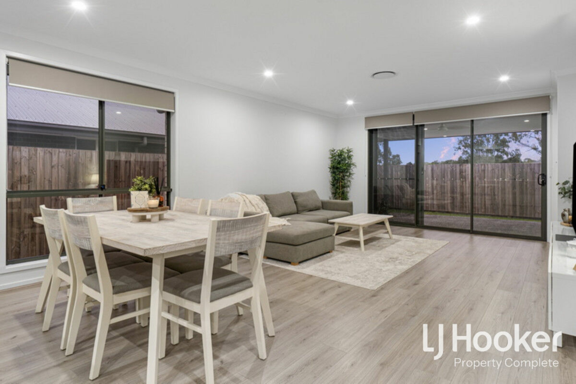 28 Cooper Crescent, JIMBOOMBA