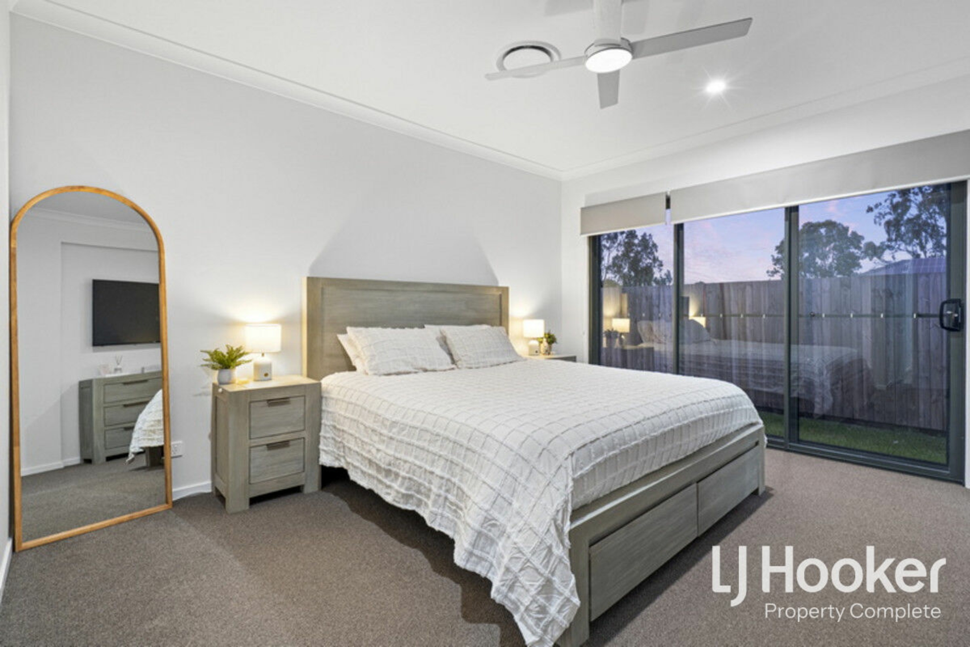28 Cooper Crescent, JIMBOOMBA