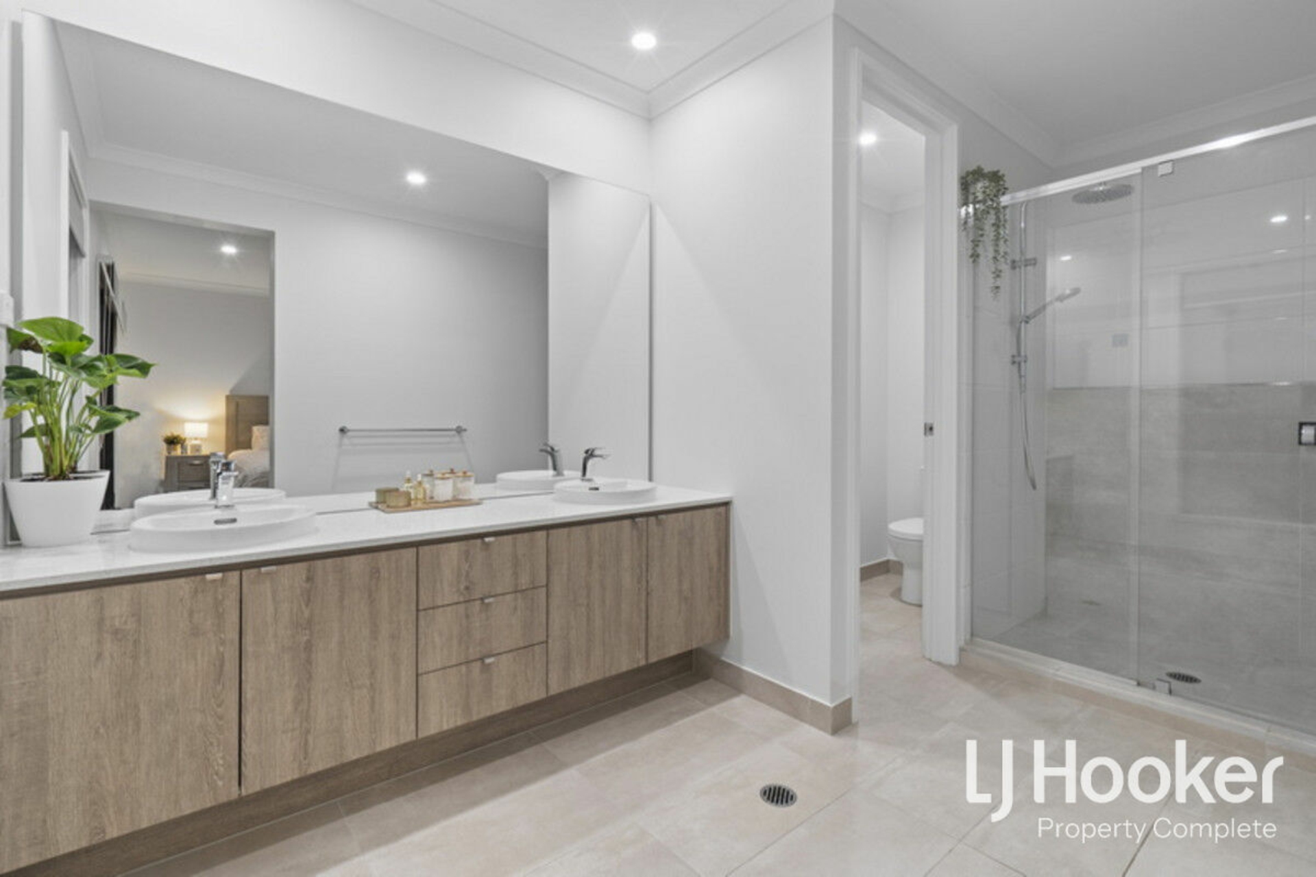 28 Cooper Crescent, JIMBOOMBA