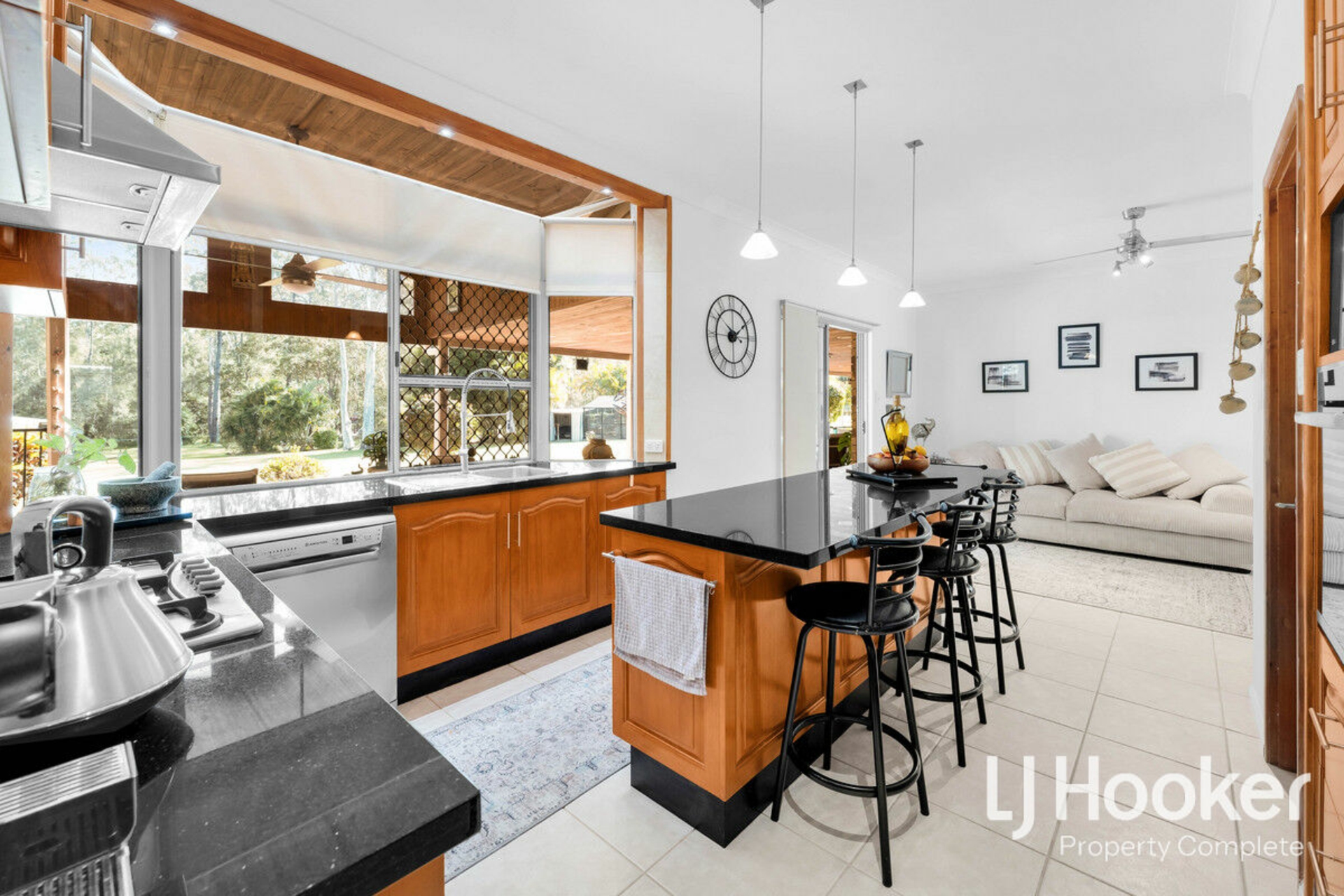 45-49 Richmond Court, MUNRUBEN