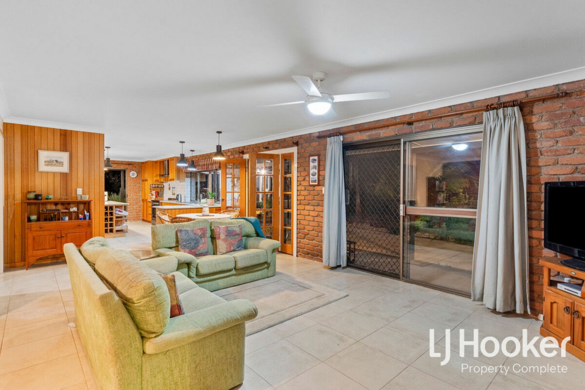 30-54 Tamborine Street, JIMBOOMBA